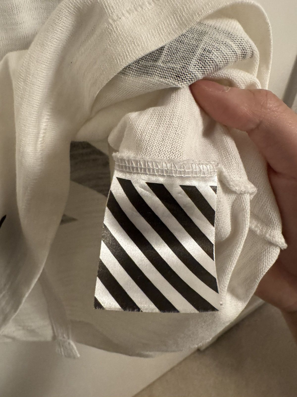 Off-White Off White Logo Tee Size US XS / EU 42 / 0 - 7 Thumbnail