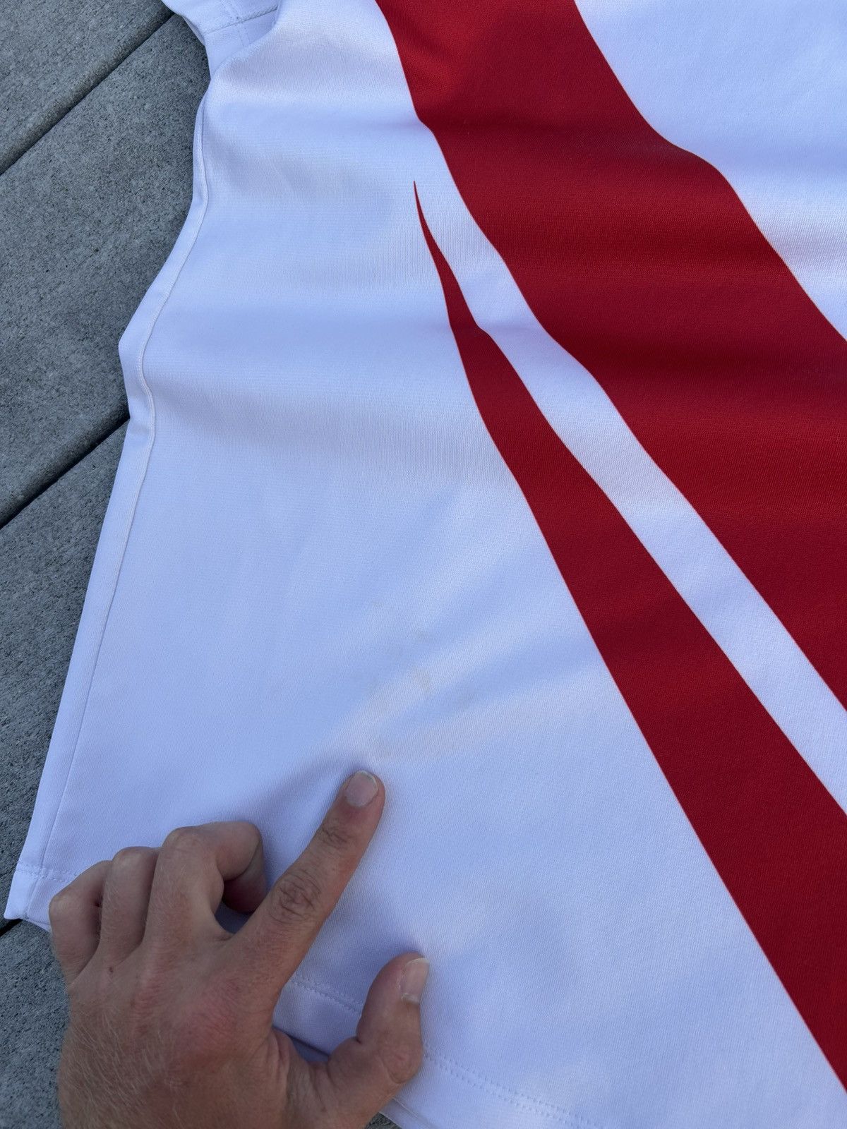 Chelsea Soccer × Nike Nike England jersey Size US M / EU 48-50 / 2 - 2 Thumbnail