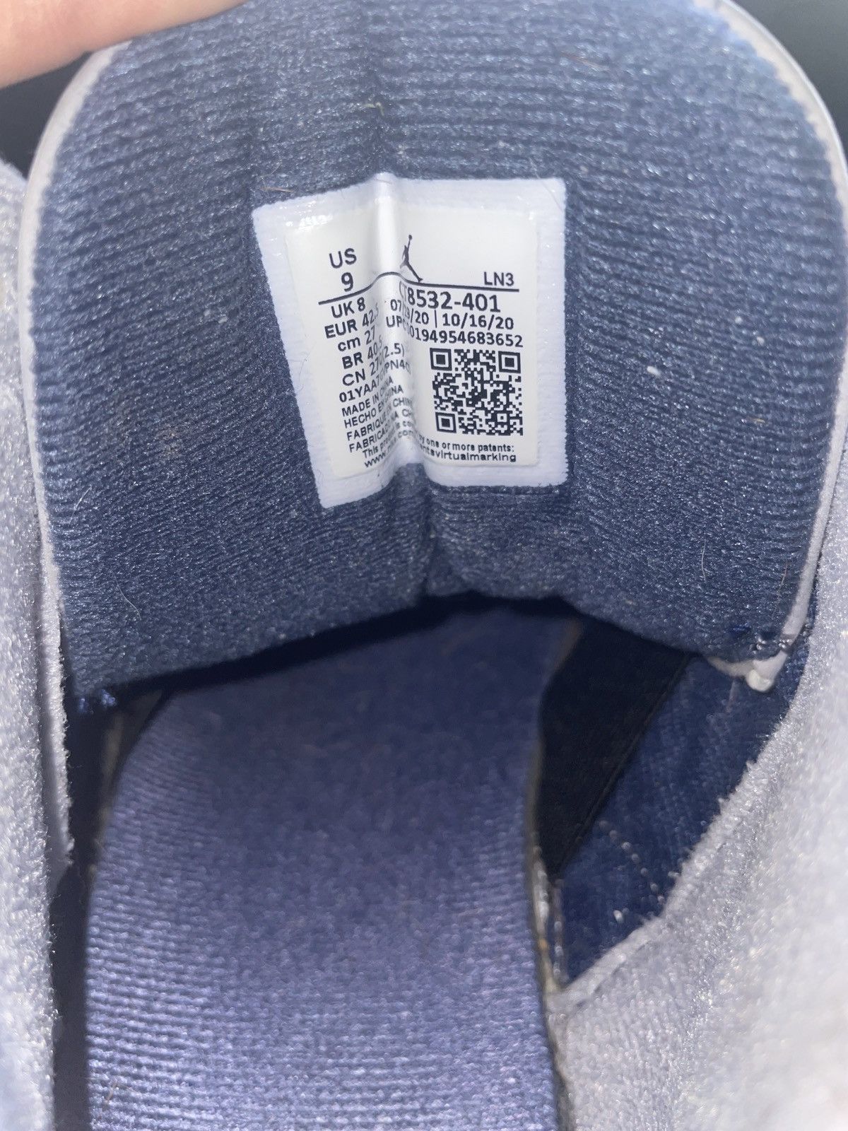 Jordan Brand George Town Jordan 3s Size US 9 / EU 42 - 6 Thumbnail