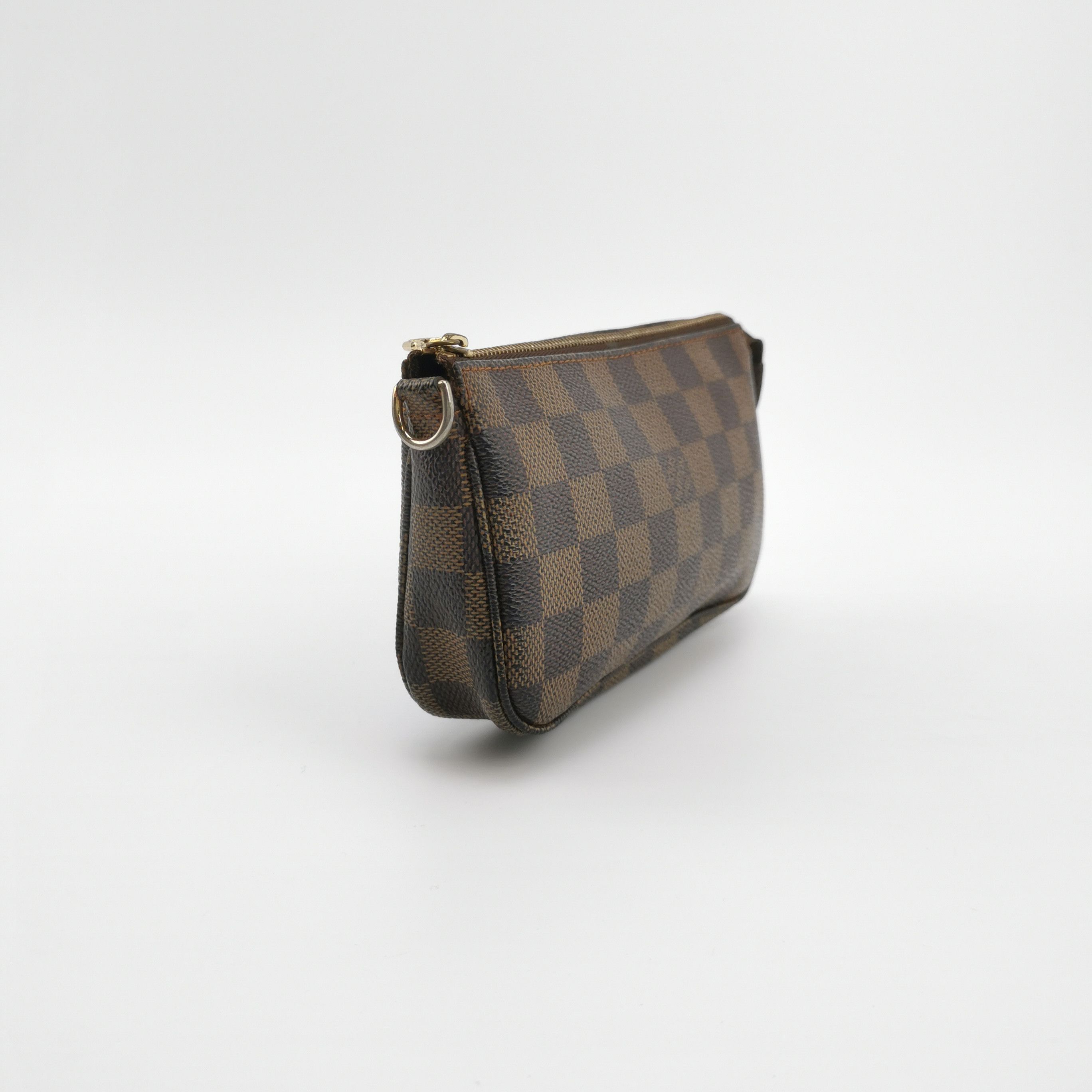 Louis Vuitton Louis Vuitton (LV) Accessories Mahjong Bag Cowhide Checkerb Size ONE SIZE - 1 Thumbnail