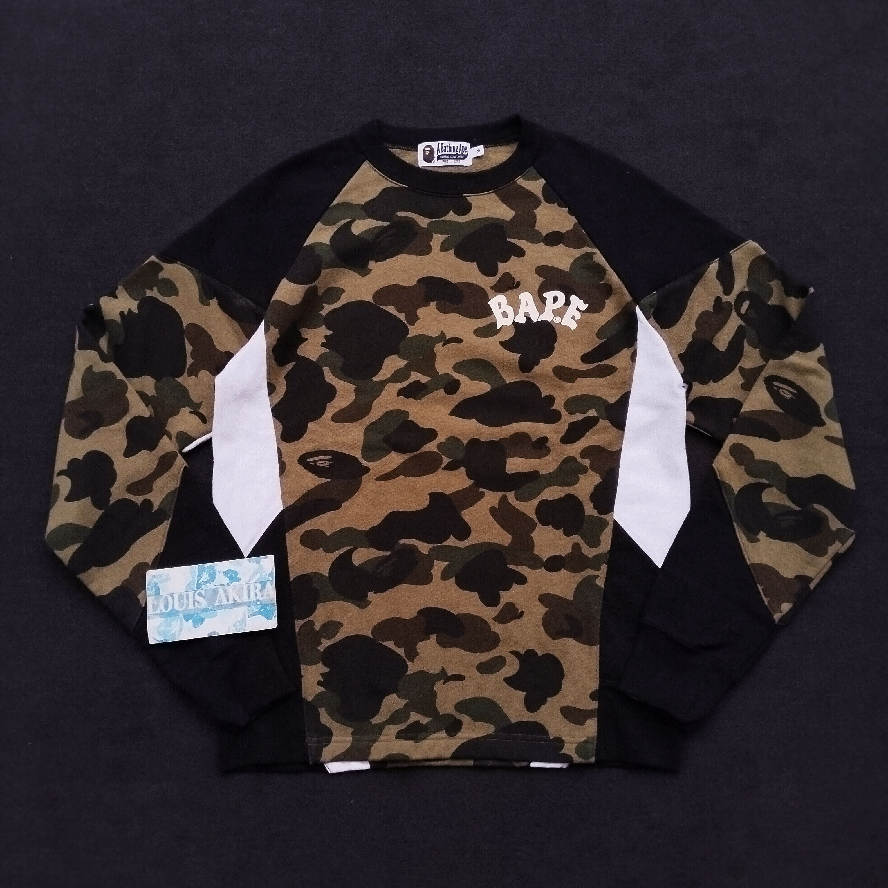 Bape 2019 Bape 1st Camo Color Block Crewneck Size US M / EU 48-50 / 2 - 1 Thumbnail