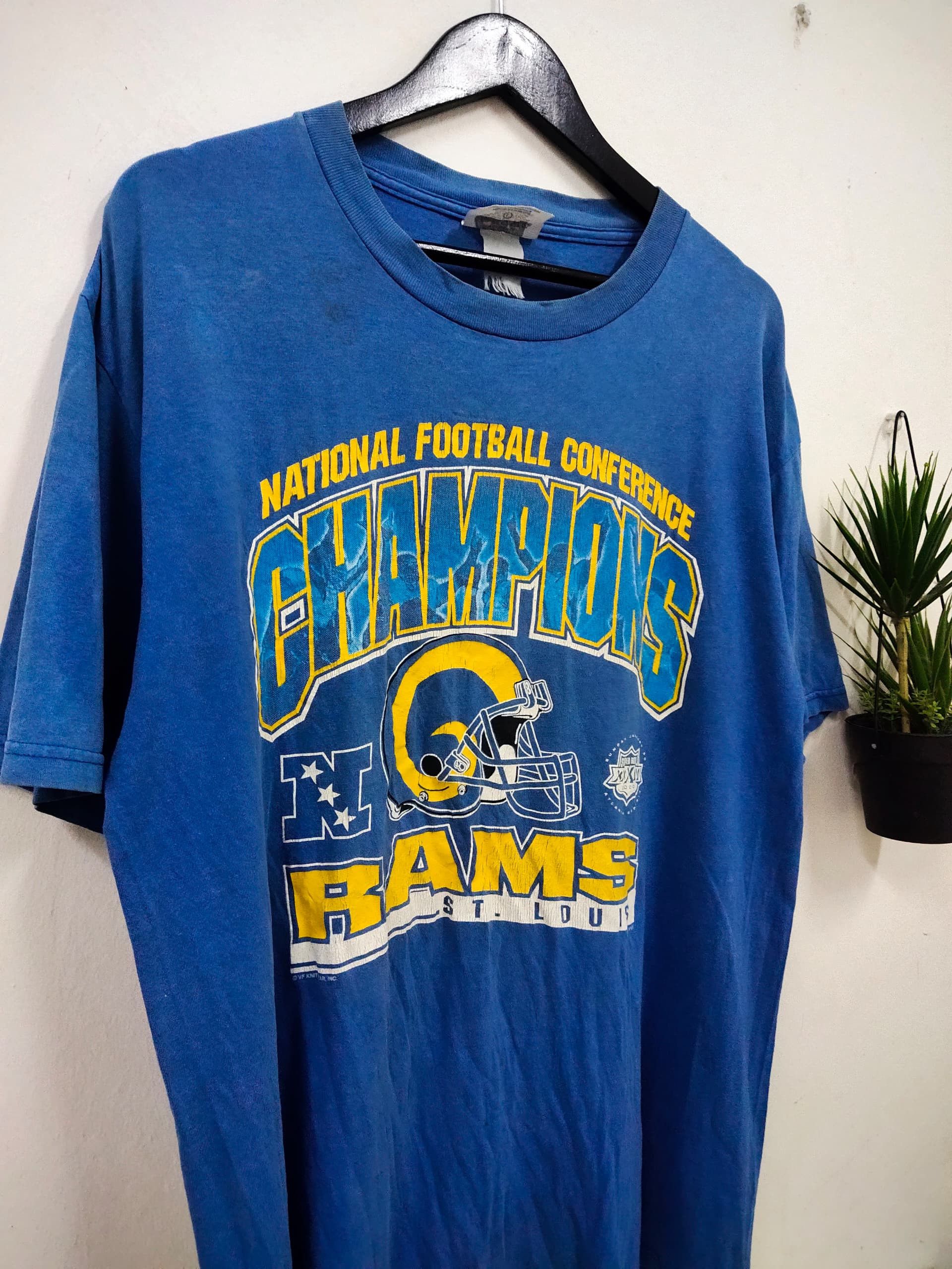 NFL Vintage 2000 St Louise Rams NFL Football promo t shirt rare Size US L / EU 52-54 / 3 - 4 Thumbnail