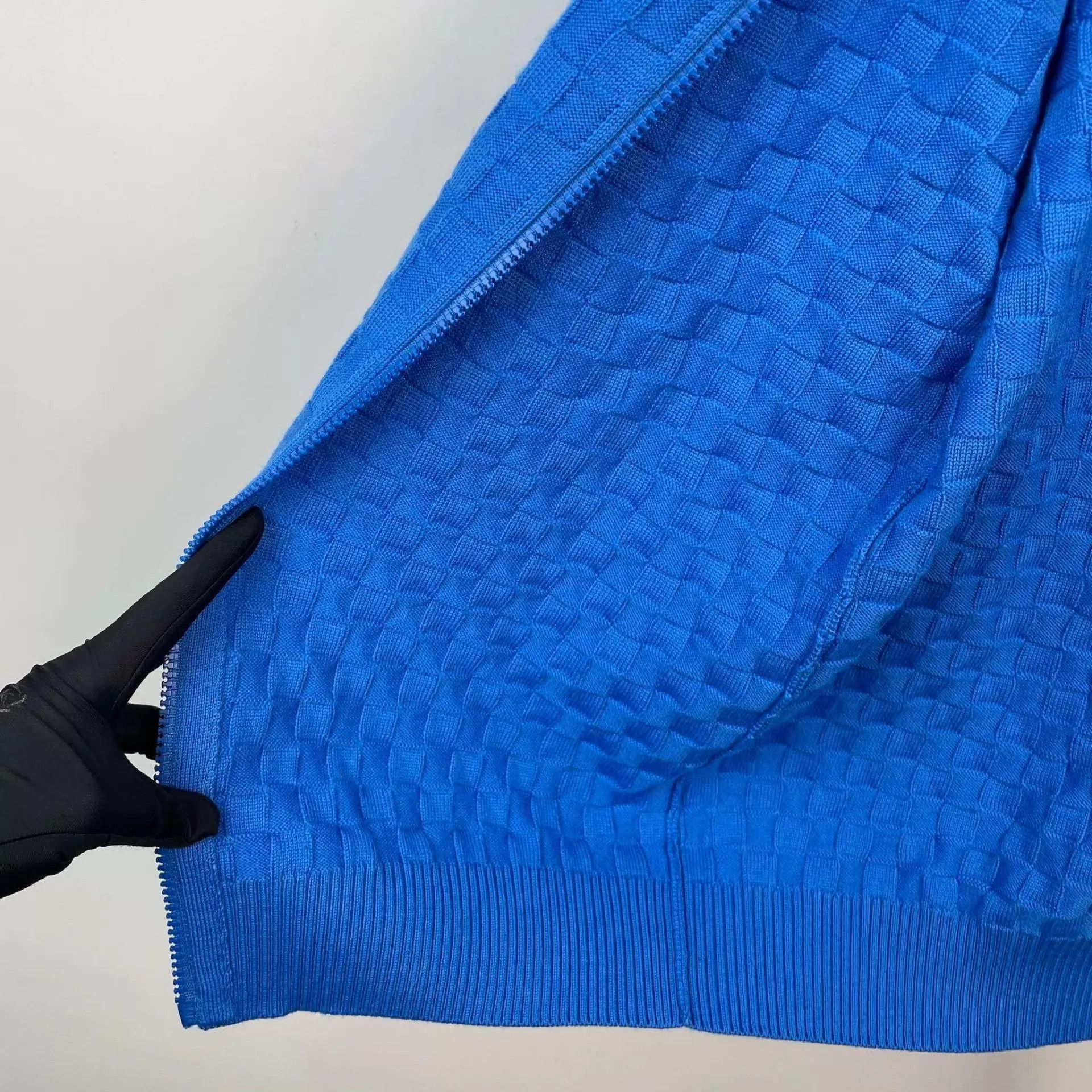 Louis Vuitton LV Knit Jacket Blue M Size US M / EU 48-50 / 2 - 8 Thumbnail