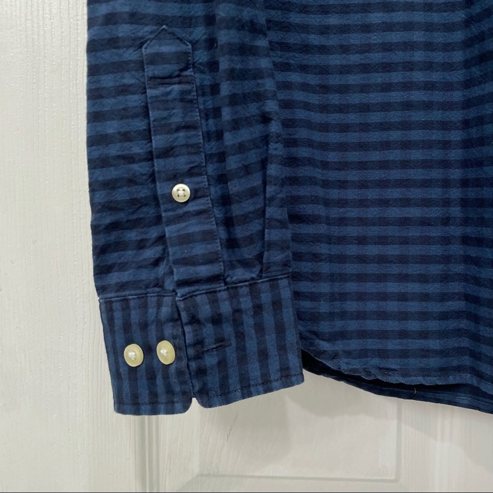 H&M H&M Button-Up Shirt S Size US S / EU 44-46 / 1 - 6 Thumbnail