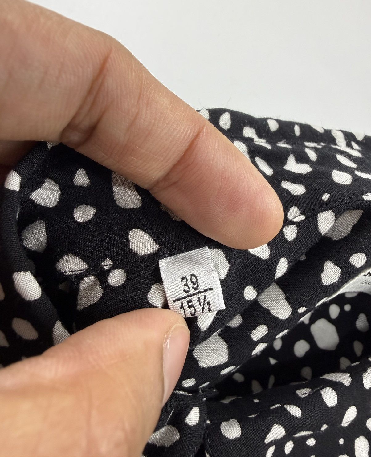 Saint Laurent Paris Saint Laurent Leopard Print Viscose Shirt Size US M / EU 48-50 / 2 - 7 Thumbnail