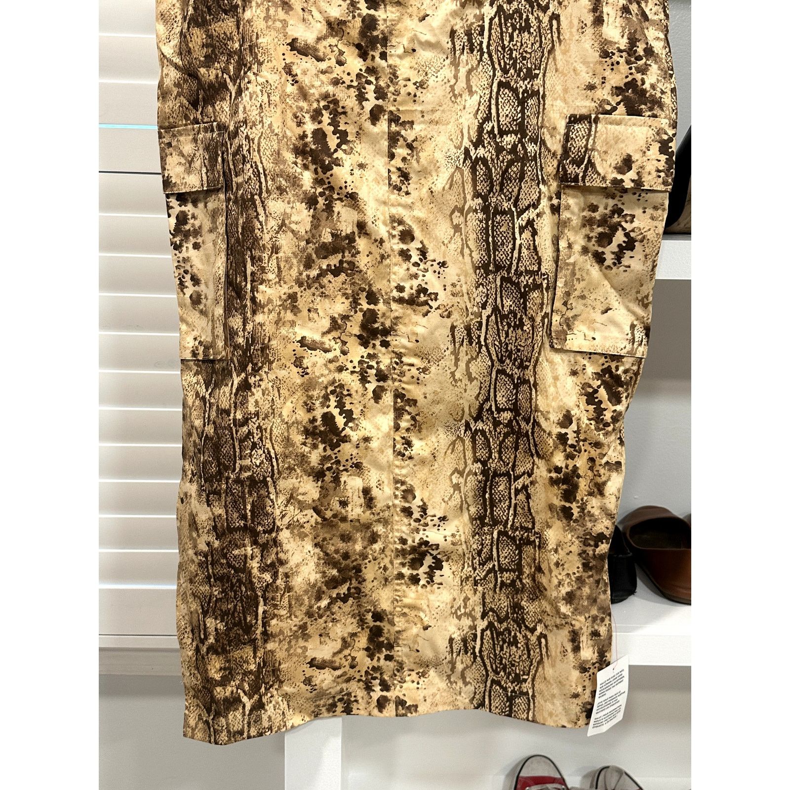Asos ASOS Women's Beige Brown Snake Print Cargo Midi Skirt 10 NWT Size 32" / US 10 / IT 46 - 7 Thumbnail