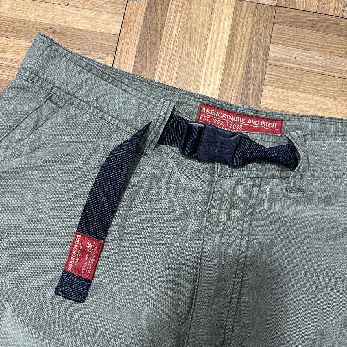 Abercrombie & Fitch Vintage Abercrombie & Fitch cargo pants Size US 32 / EU 48 - 4 Thumbnail
