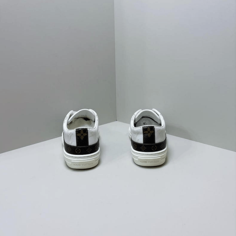 Louis Vuitton Louis Vuitton Low-Top Sneakers Size US 5 / IT 35 - 2 Thumbnail
