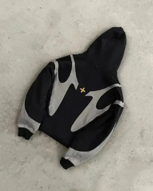 Japanese Brand Streetwear Zipper Hoodie Size US S / EU 44-46 / 1 - 3 Thumbnail