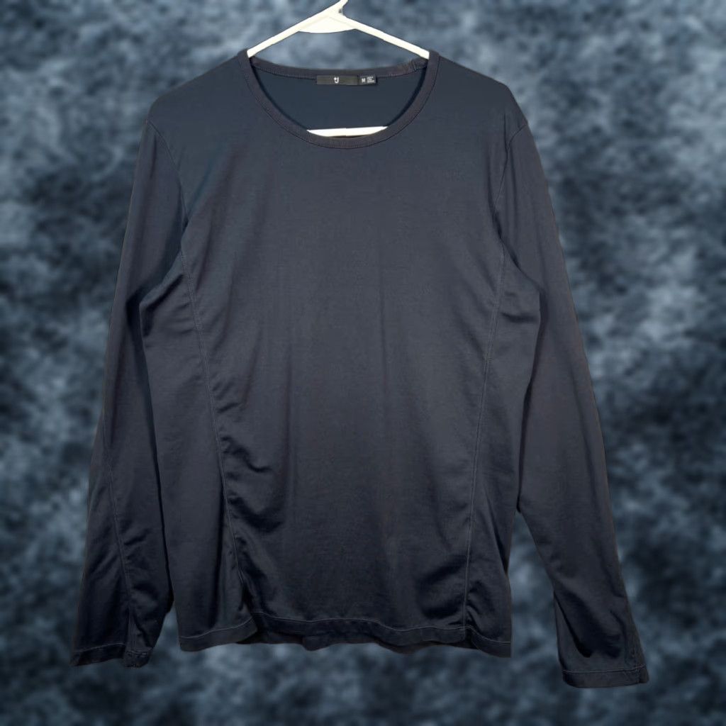 Uniqlo Uniqlo Jil Sanders Mens Size Medium Black Long Sleeve Crewneck T Shirt Size US M / EU 48-50 / 2 - 1 Thumbnail