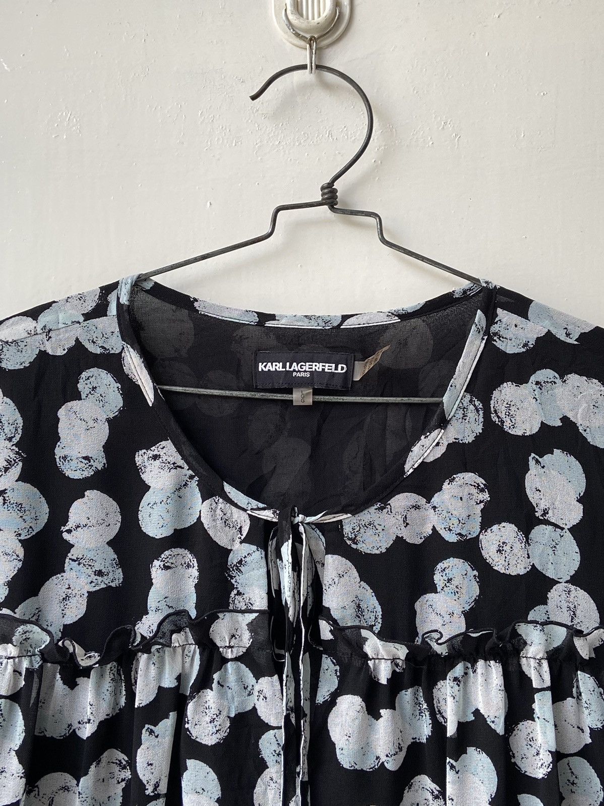 Karl Lagerfeld KARL LAGERFELD Motive Blouse Size S / US 4 / IT 40 - 13 Thumbnail
