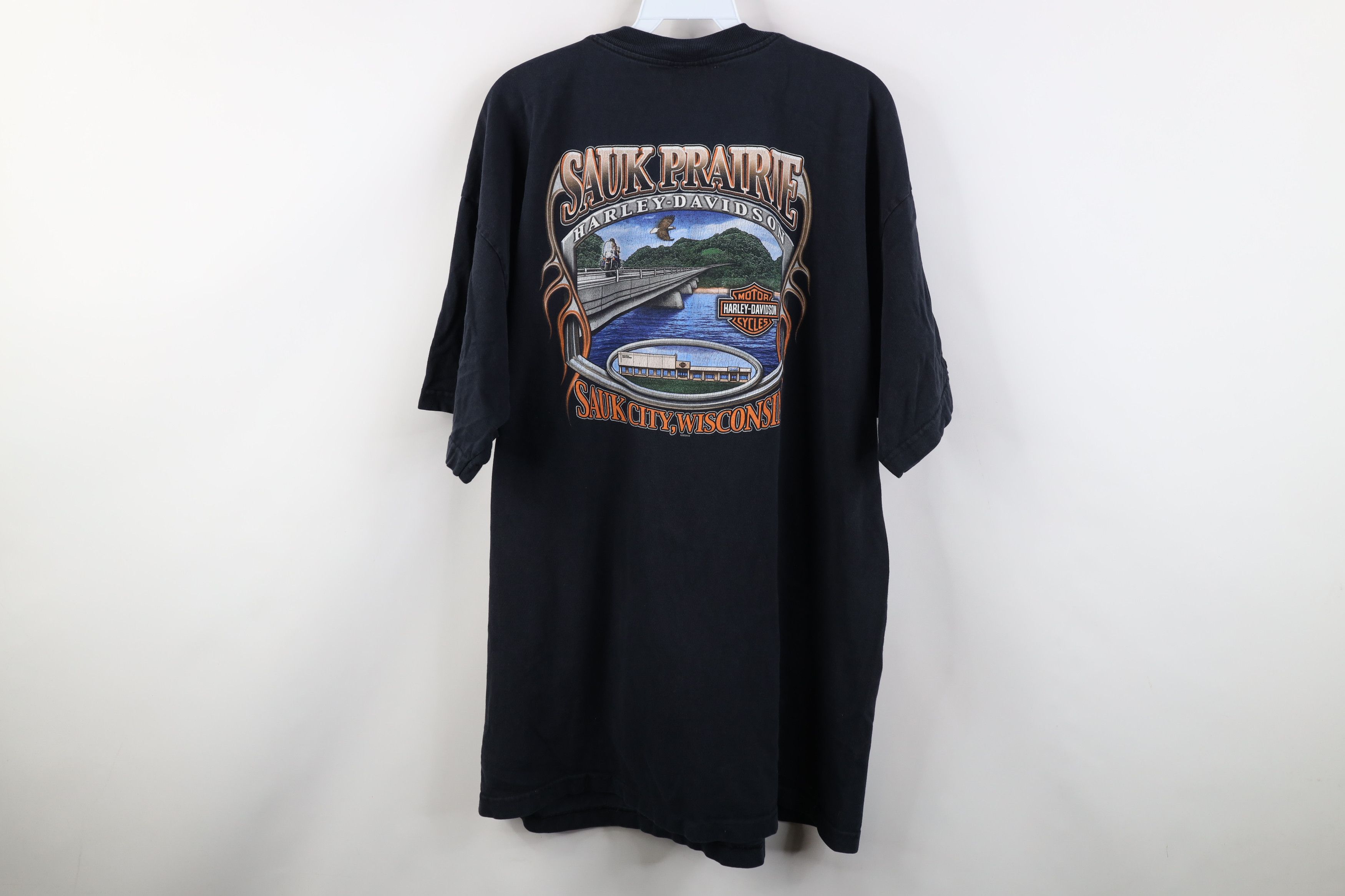 Harley Davidson Vintage Y2K 2004 Harley Davidson Fire Flames Skull T-Shirt Size US XXL / EU 58 / 5 - 14 Thumbnail