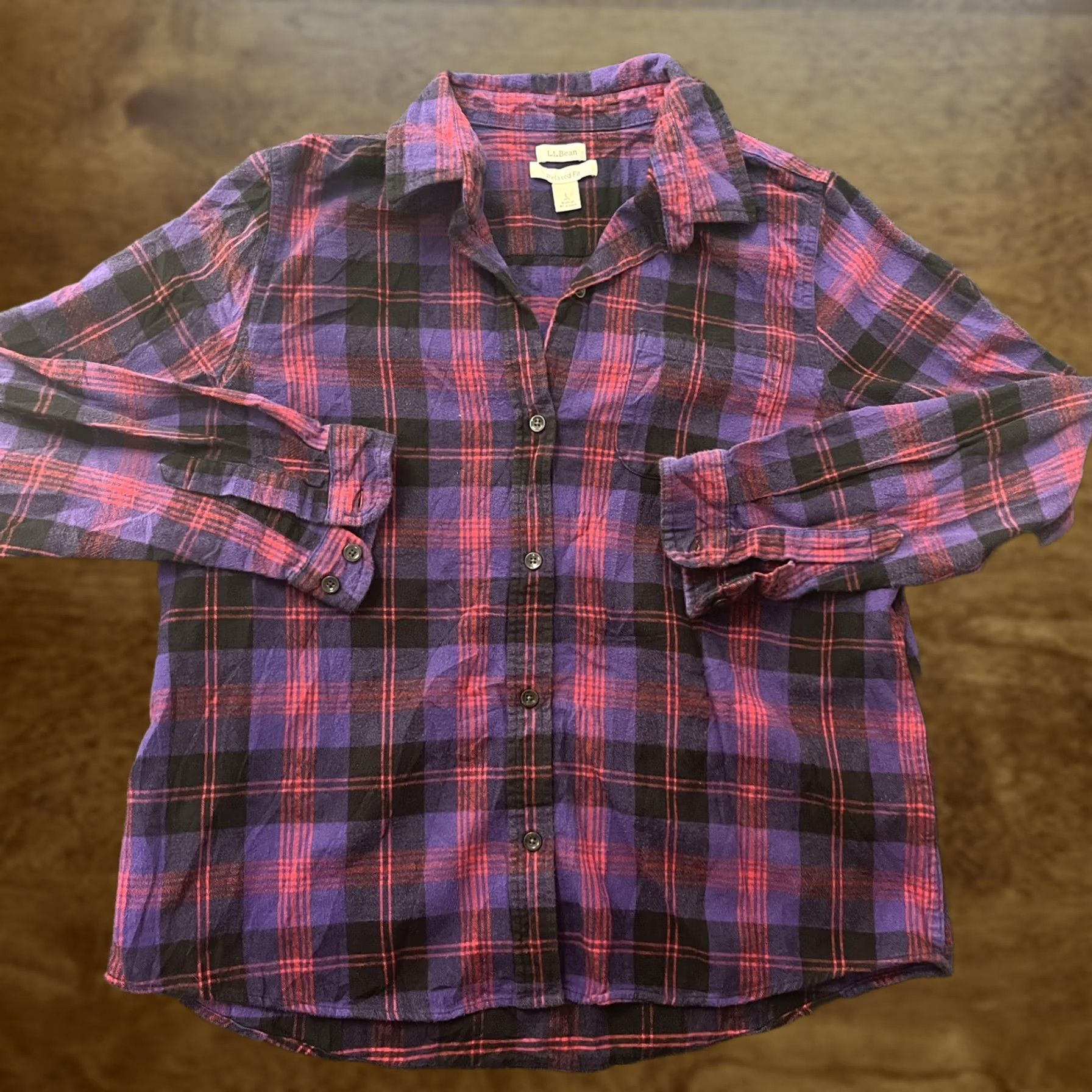 Vintage LL Bean Shirt Women Large Purple Plaid Long Sleeve Button Up Flannel Relaxed Fit Size L / US 10 / IT 46 - 1 Thumbnail