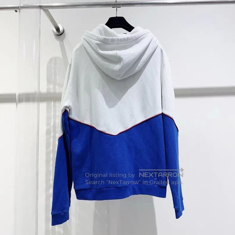 Gucci Gucci Large logo hooded jacket Size US XS / EU 42 / 0 - 2 Thumbnail