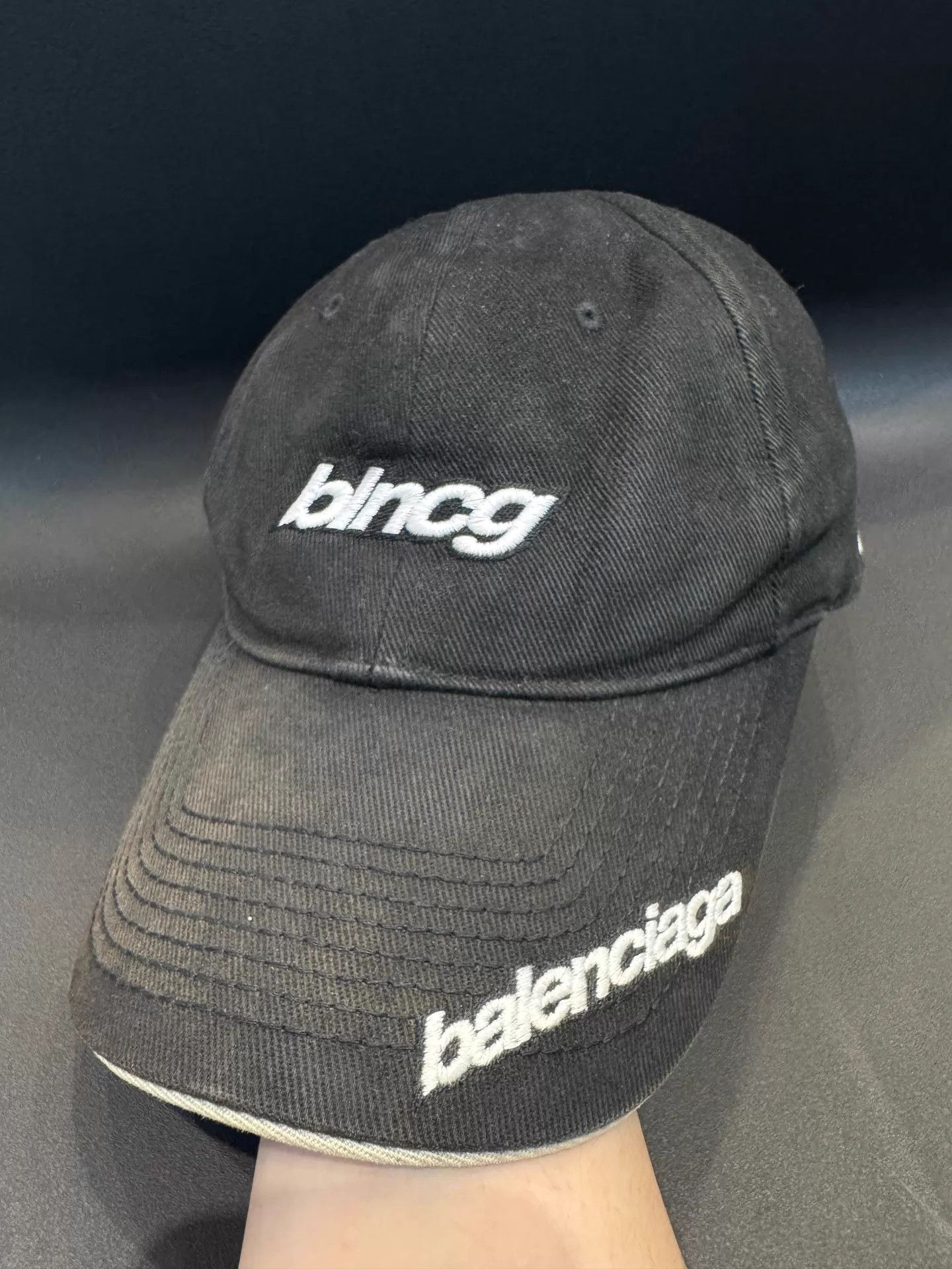 Balenciaga Balenciaga Black Embroidered Logo Baseball Cap L Adjustable Size ONE SIZE - 1 Thumbnail