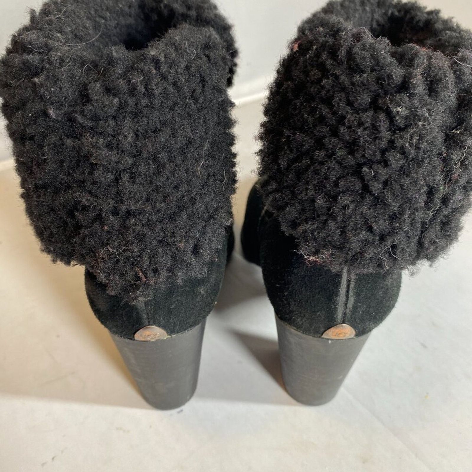 Ugg UGG Boots Charlee Ankle Boots Stacked Heel Wool Size US 7 / IT 37 - 3 Thumbnail