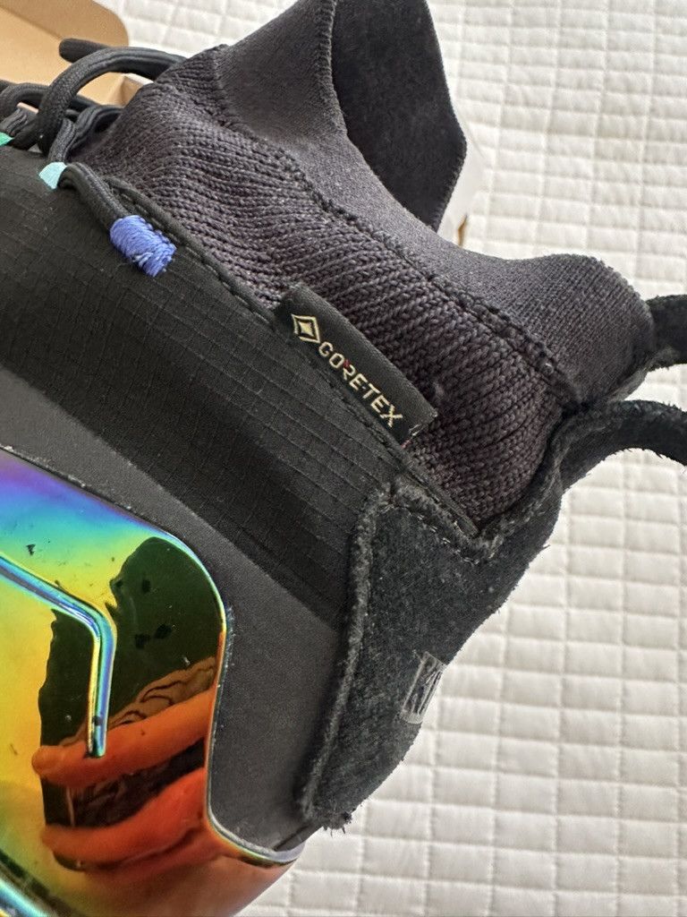 Adidas × Kith adidas Terrex Free Hiker Gore-Tex Kith Black / Iridescent Size US 11.5 / EU 44-45 - 8 Thumbnail