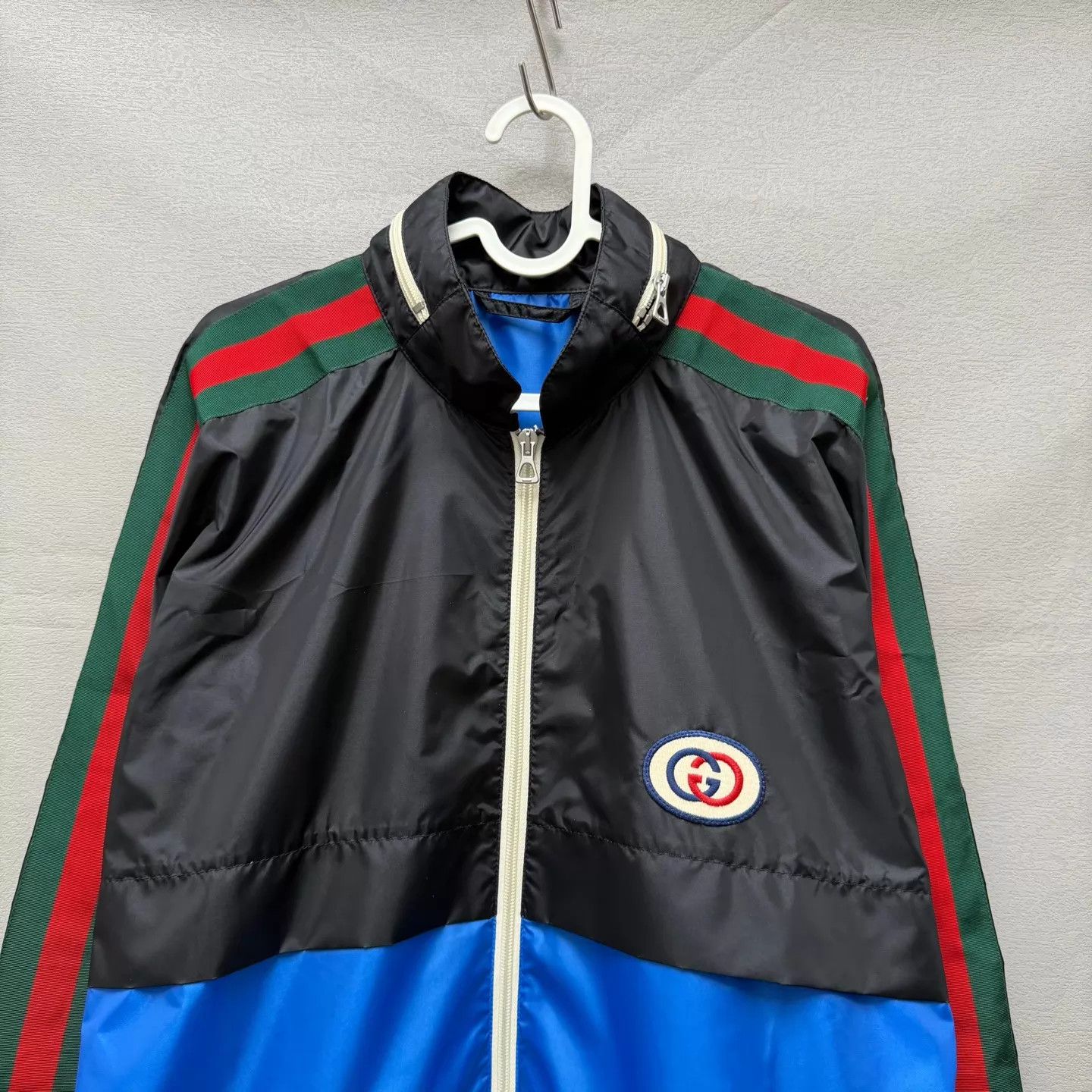 Gucci Gucci Black & Blue Logo Jacket 44 (99 New, Worn Once) Size US S / EU 44-46 / 1 - 2 Thumbnail