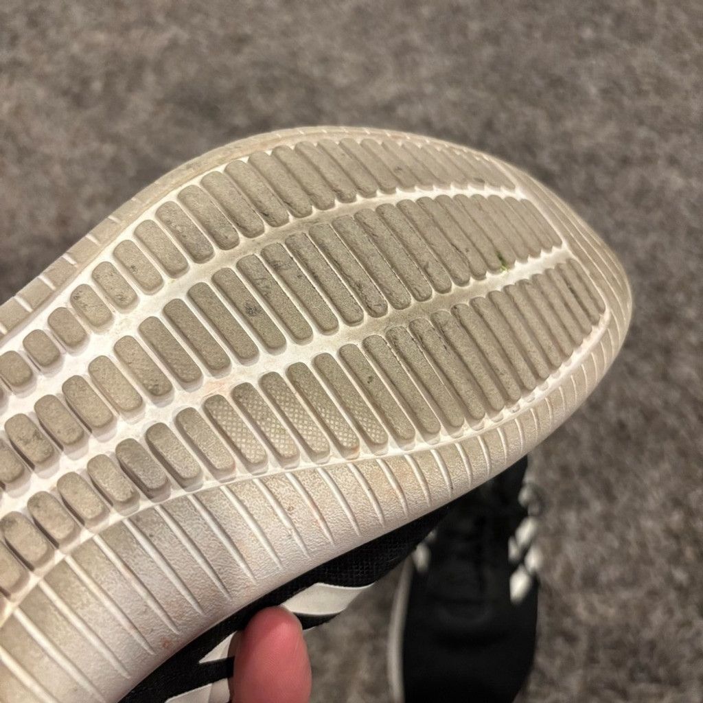 Adidas Adidas Black and White Cloudfoam Sneakers Size US 10 / EU 43 - 6 Thumbnail