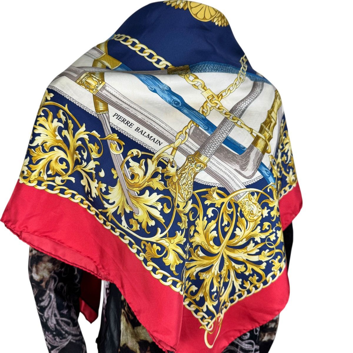 Pierre Balmain 🔥PIERRE BALMAIN BARAQUE ACANTHUS SCARF Size ONE SIZE - 3 Thumbnail