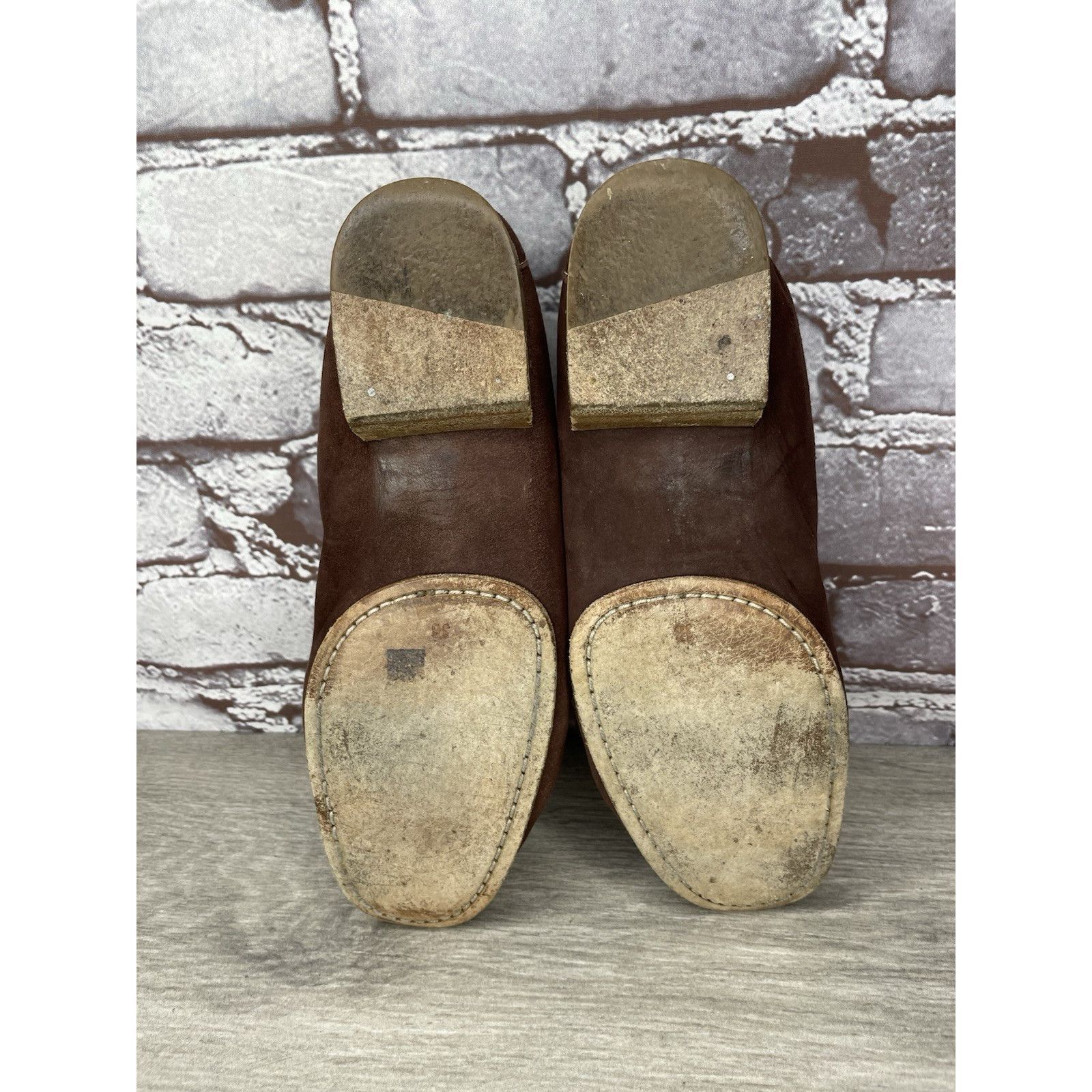 Giorgio Armani Giorgio Armani Brown Suede Loafers Leather Sole Driving Shoe Size US 6 / IT 36 - 9 Thumbnail