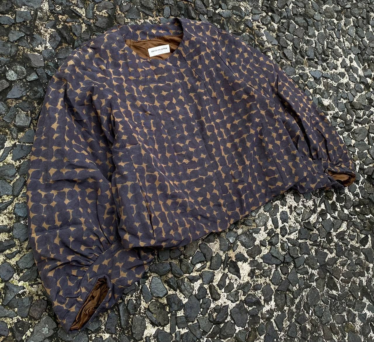 Dries Van Noten Dries Van Noten - Geometric Balloon Sleeves Jacket Size XS / US 0-2 / IT 36-38 - 2 Thumbnail