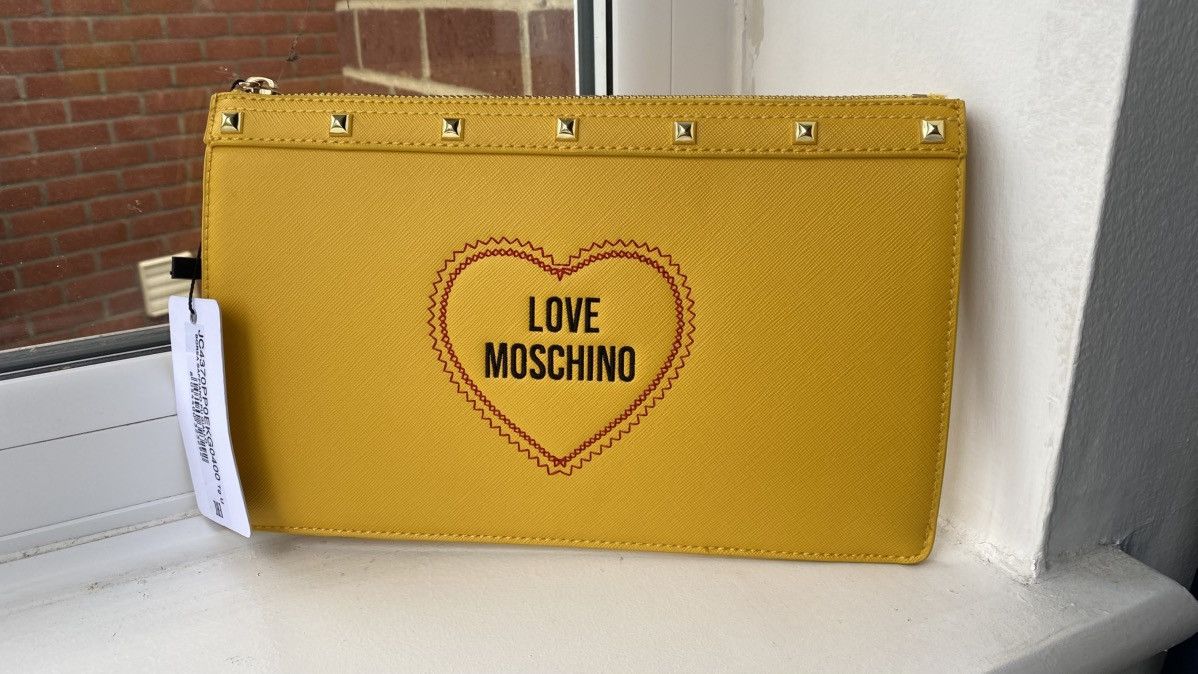 Love Moschino Love Moschino Clutch Yellow Size ONE SIZE - 1 Thumbnail