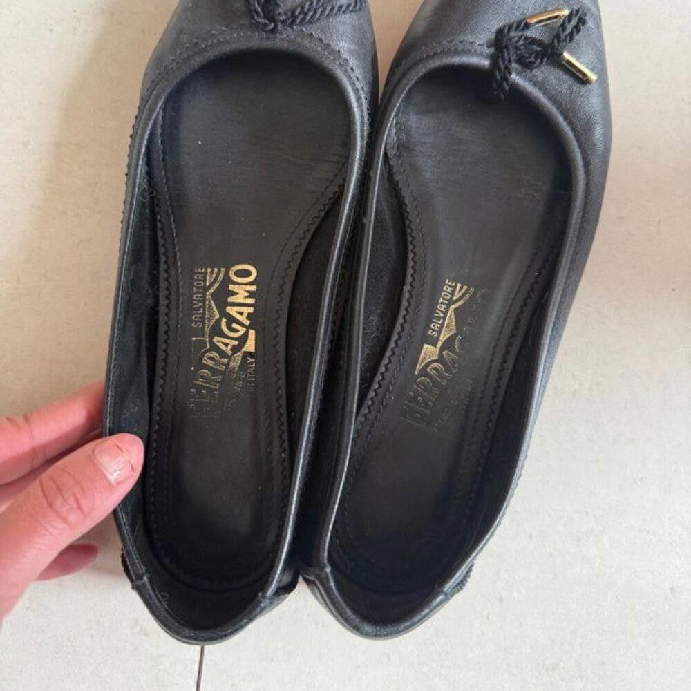 Salvatore Ferragamo Vintage Ferragamo Leather Flats Size US 6 / IT 36 - 4 Thumbnail