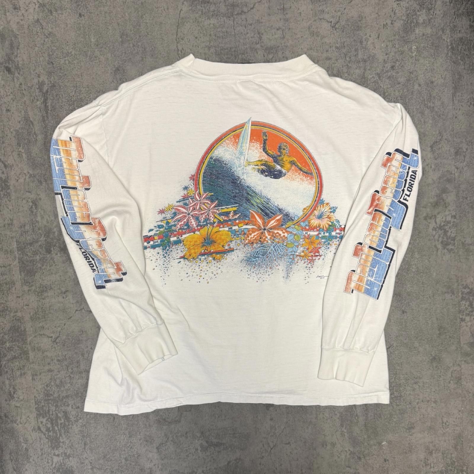 Designer 1982 Daytona Beach Florida Surfing Tee -- L -- Size US L / EU 52-54 / 3 - 1 Thumbnail