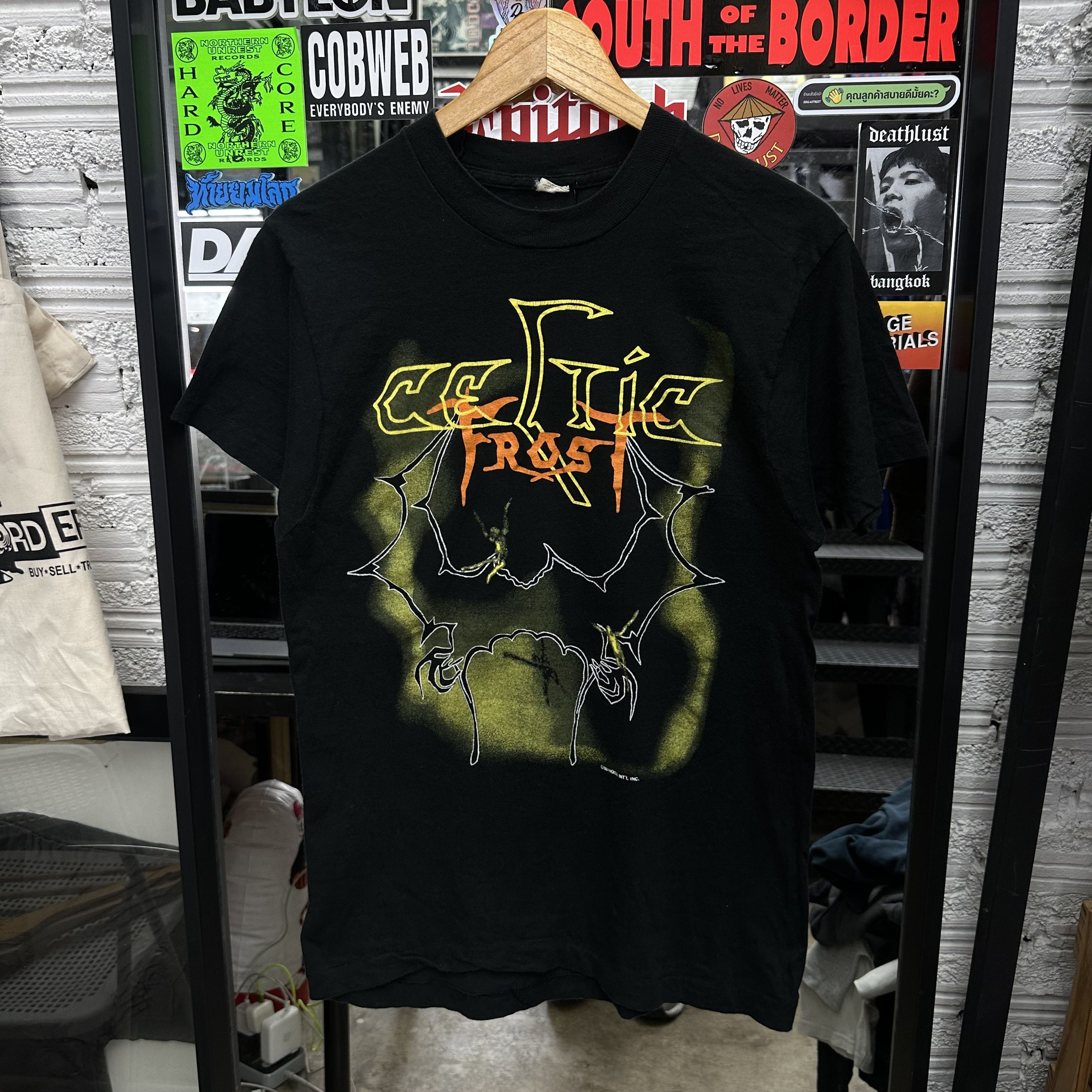 Band Tees CELTIC FROST Into the Pandemonium Rare Vintage 1991 Size US L / EU 52-54 / 3 - 1 Thumbnail