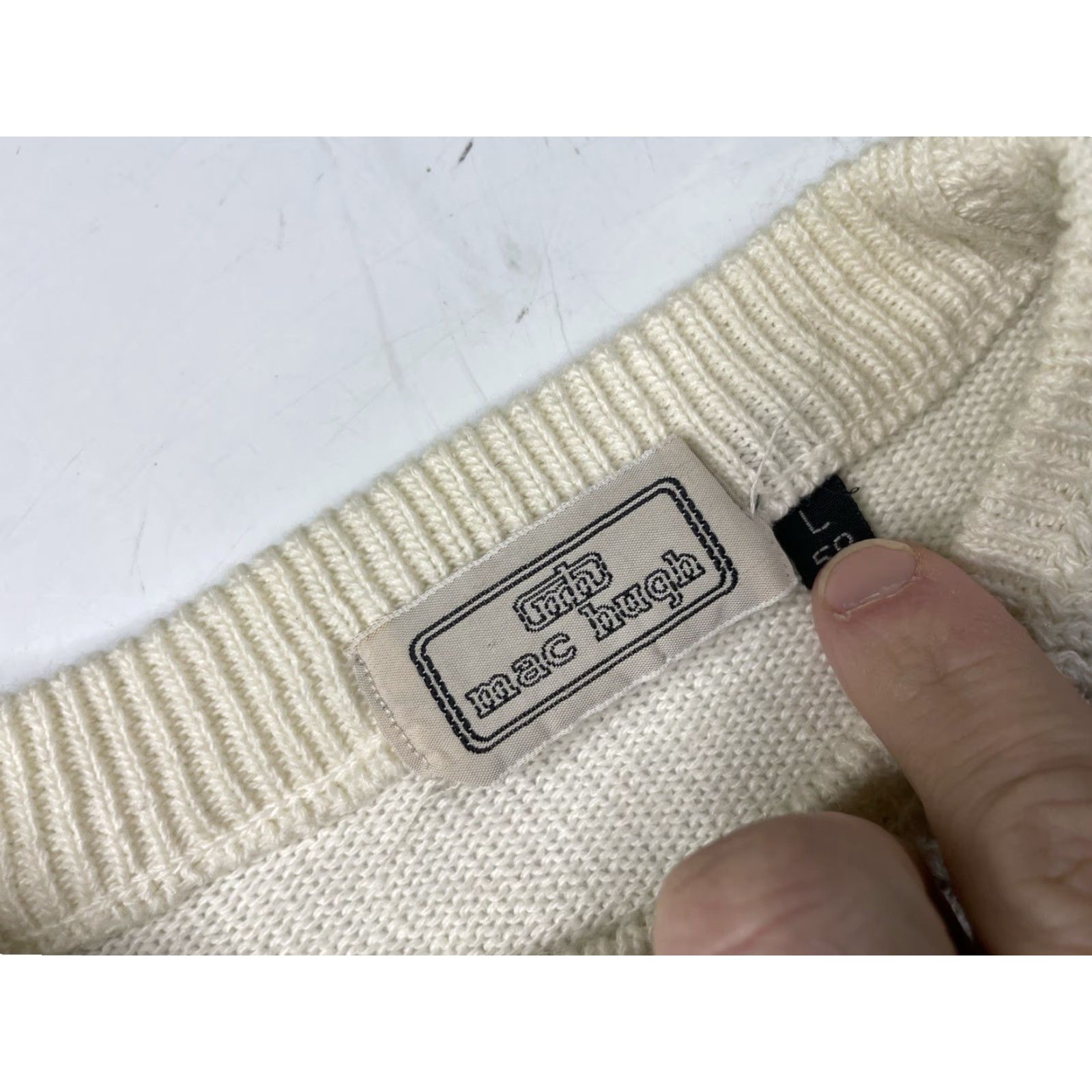Vintage VINTAGE Mac Hugh Textured 3D Knit Sweater Pullover Mens Large Acrylic Cotton White Pullover Classic University Men Size US L / EU 52-54 / 3 - 4 Thumbnail