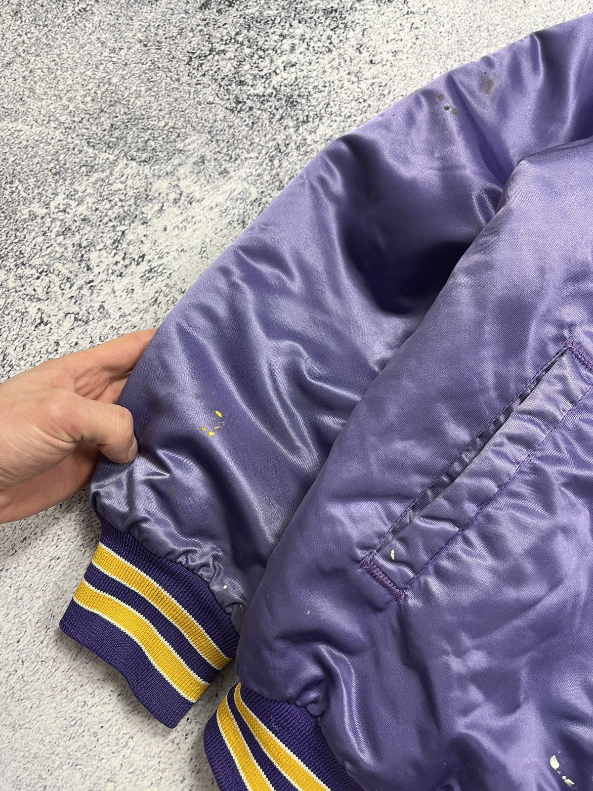 Chalk Line × NBA Vintage Chalk Line NBA Los Angeles Lakers Bomber Jacket USA Size US XL / EU 56 / 4 - 13 Thumbnail