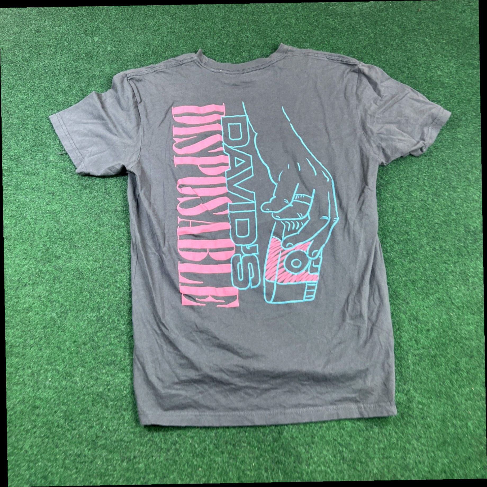 Vintage Men’s David Dobrik David’s Disposable Merch Logo Spellout Grey Shirt Sz L Fits M Size US M / EU 48-50 / 2 - 1 Thumbnail