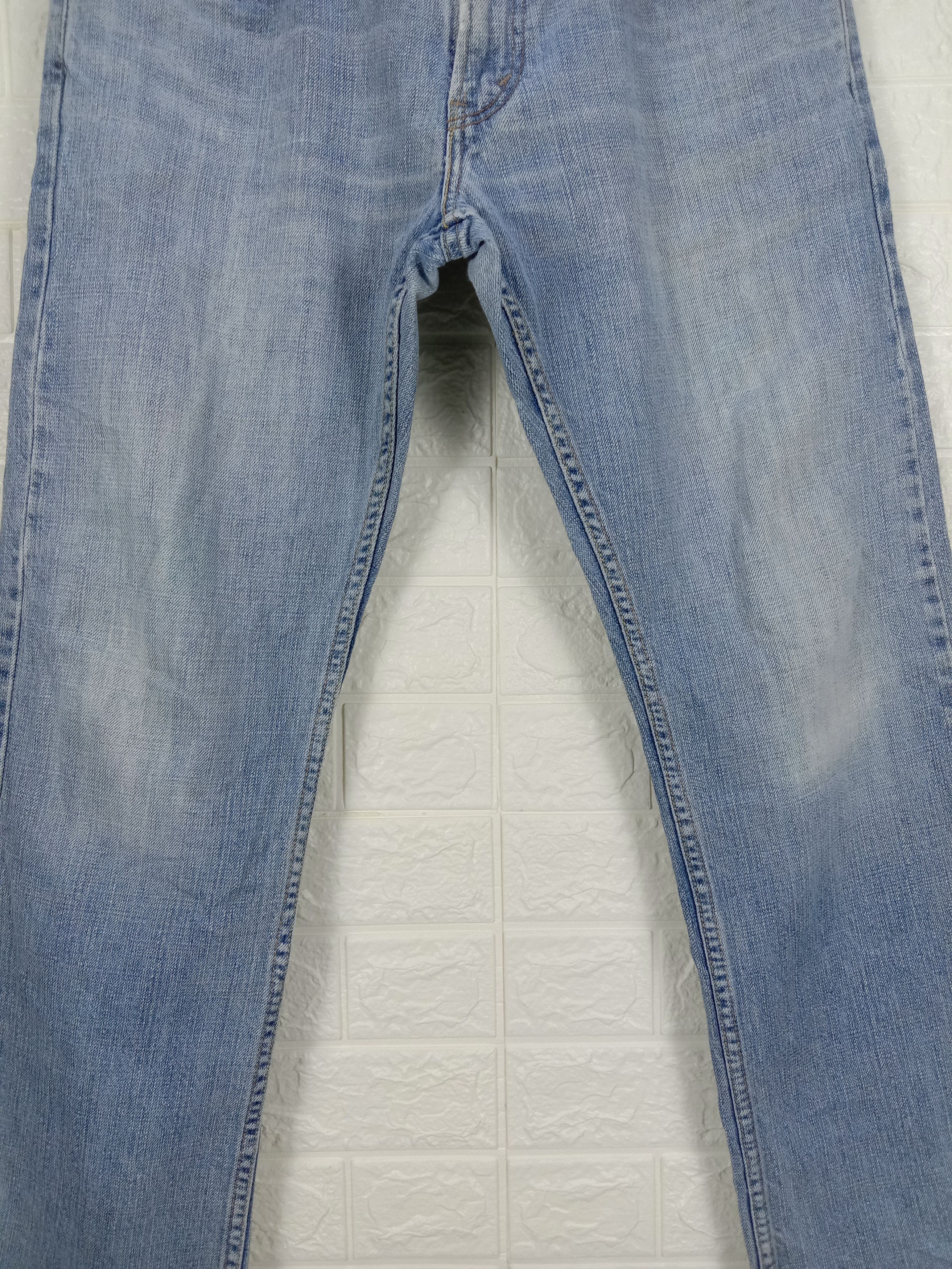 Levi's Vintage Levi's 514 Jeans Light Wash Slim Straight Denim Size US 34 / EU 50 - 3 Thumbnail