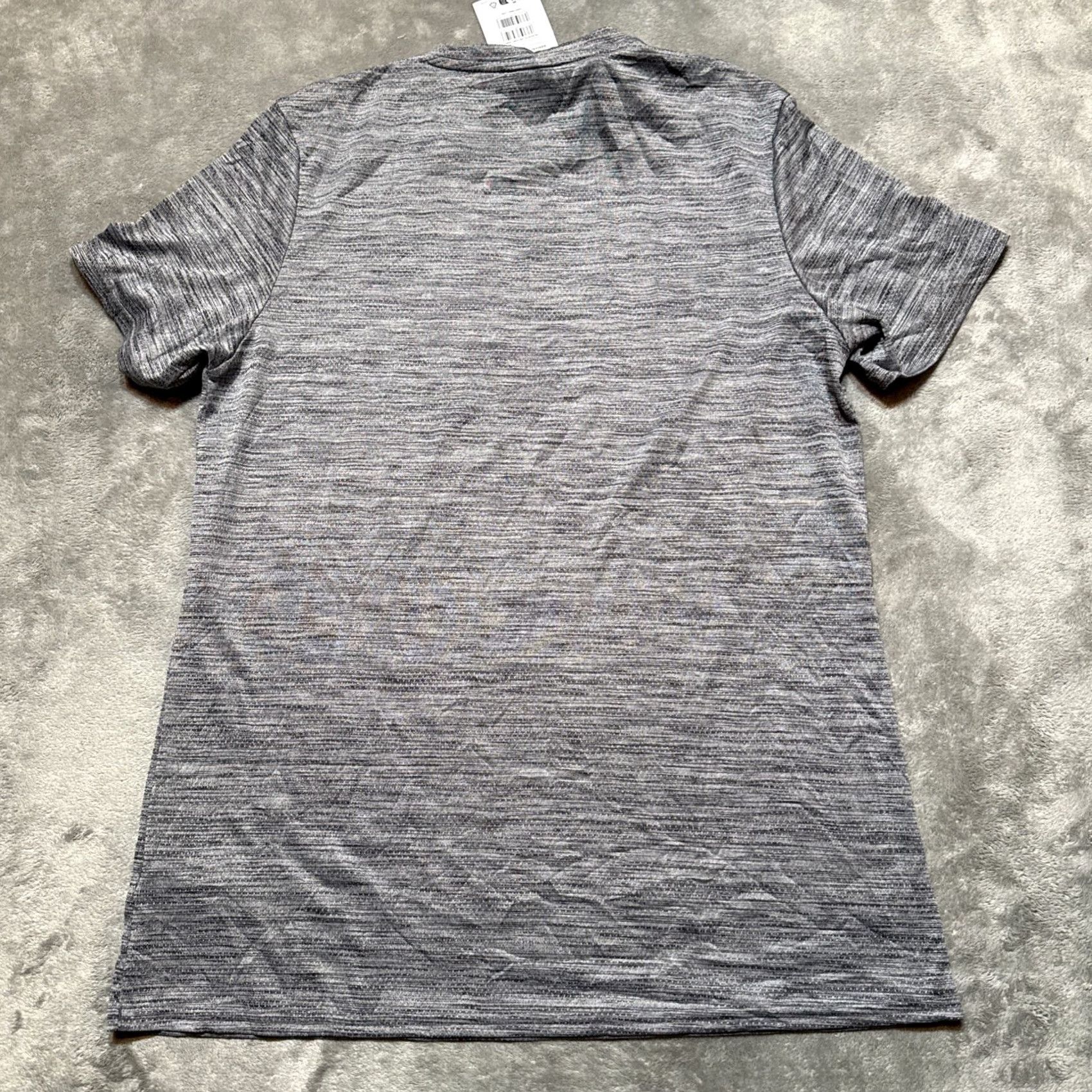 Gymshark NWT Gymshark T-Shirt Men L Gray Arrival Marl Long Sleeve Athleisure Gym Size US L / EU 52-54 / 3 - 4 Thumbnail