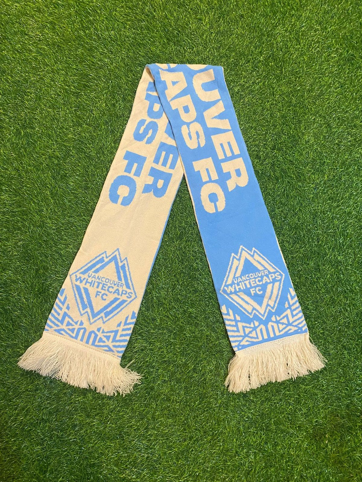 Other MLS Vancouver whitecaps fc futbol club soccer scarf Size ONE SIZE - 1 Thumbnail