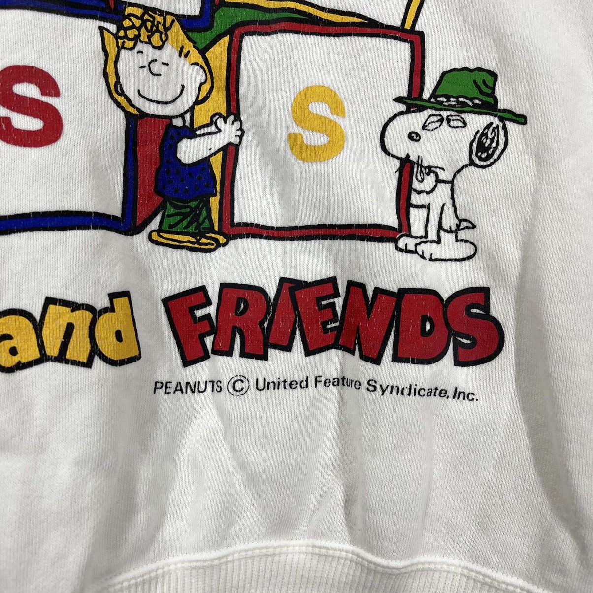 Peanuts Vintage SNOOPY AND FRIENDS Crew Neck Sweatshirt #1410/AW Size US S / EU 44-46 / 1 - 3 Thumbnail