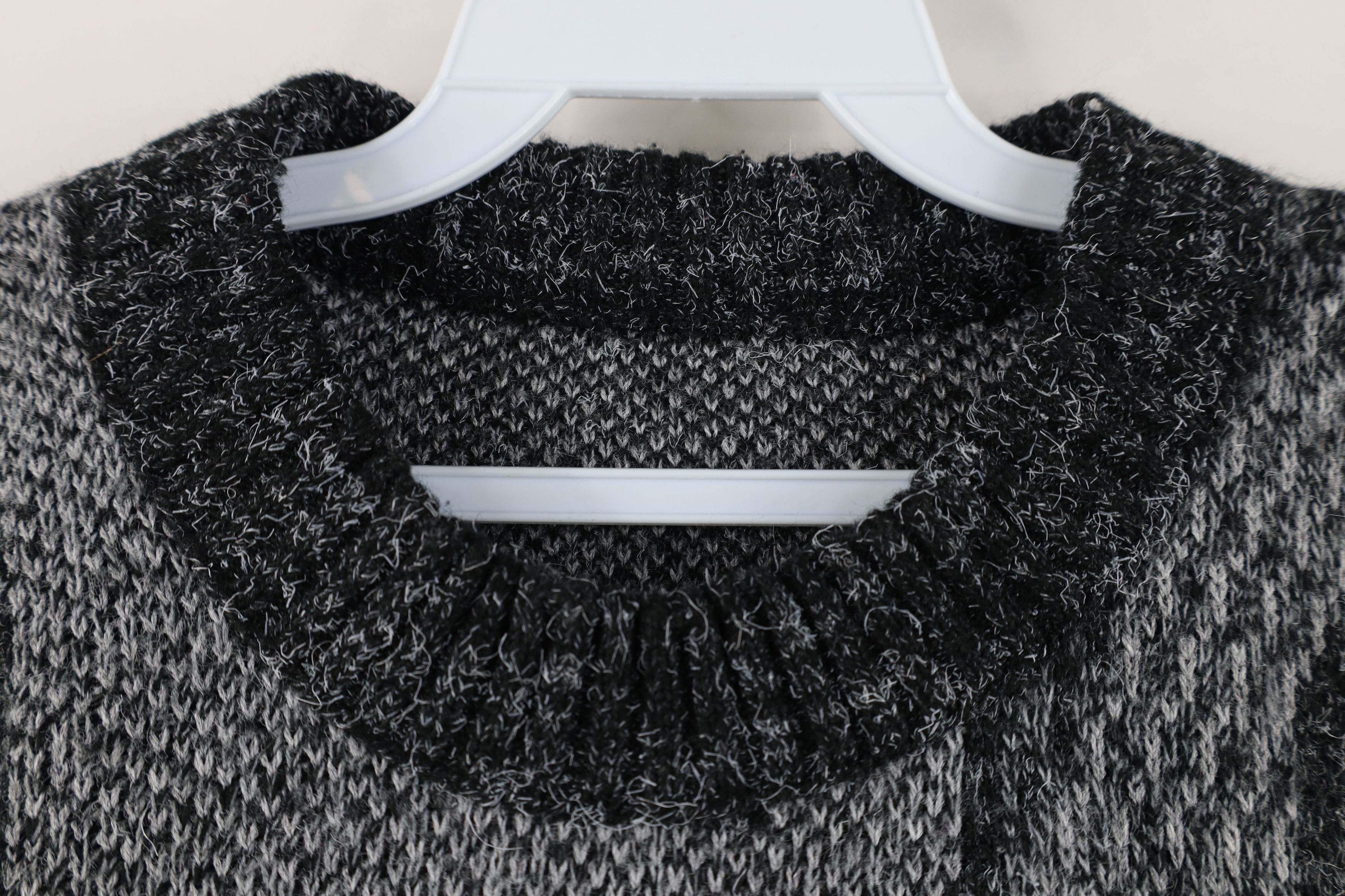 Vintage Vintage 90s Streetwear Geometric Knit Crewneck Sweater USA Size US L / EU 52-54 / 3 - 4 Thumbnail