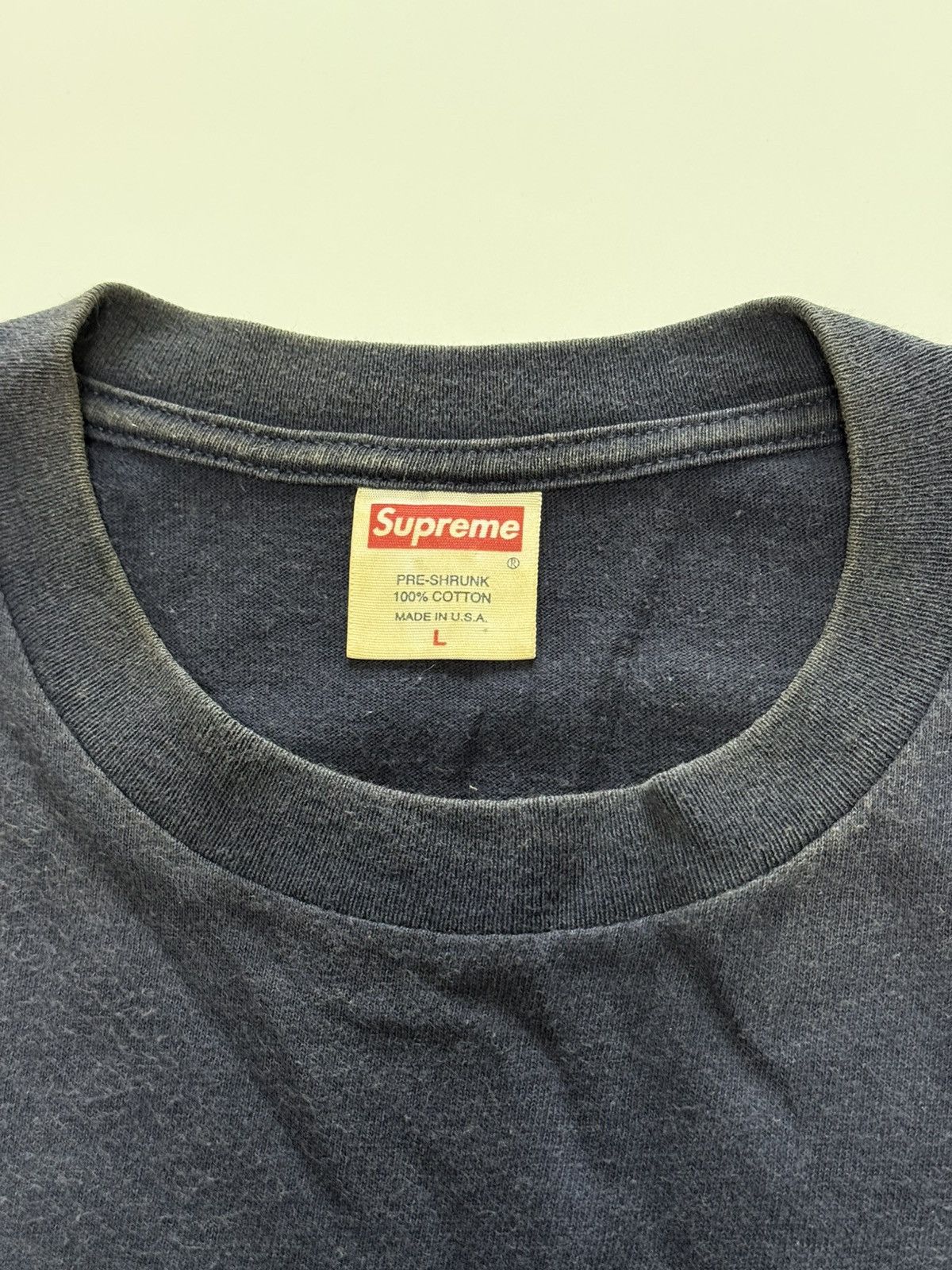 Supreme Supreme 2006 ice blue on navy box logo tee T-shirt Size US L / EU 52-54 / 3 - 3 Thumbnail