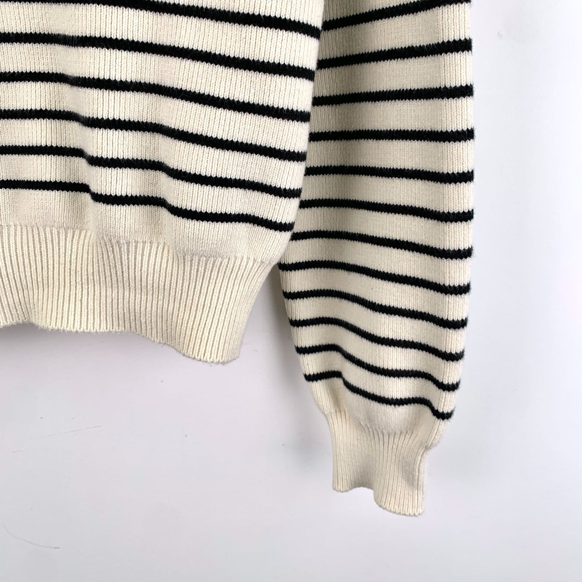 Celine Celine Beige Striped Knitted Sweater W/ Gold Buttons & Round Size XS / US 0-2 / IT 36-38 - 5 Thumbnail