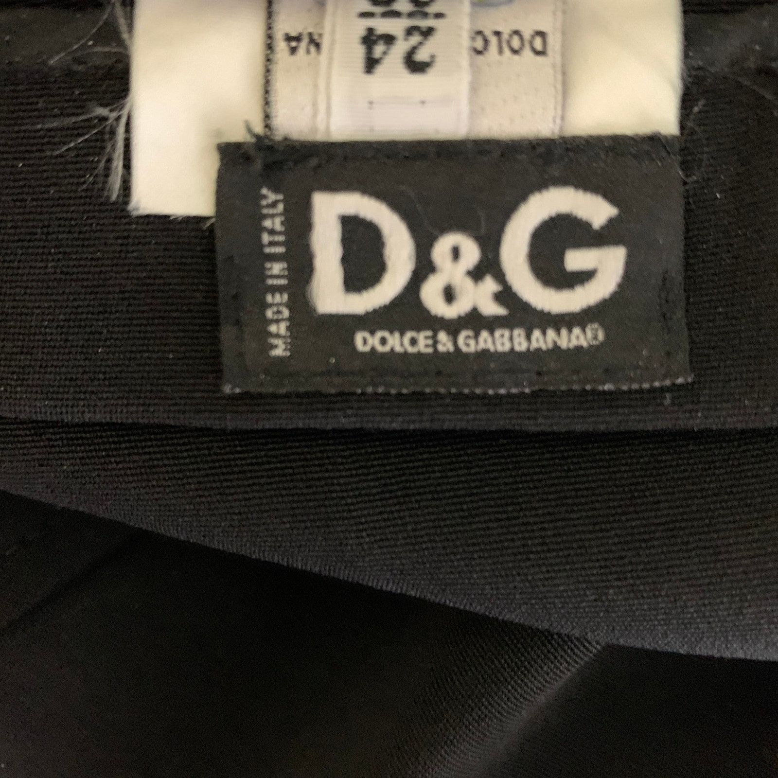 Dolce & Gabbana DOLCE & GABBANA Size 0 Black Acetate Knee-Length Skirt Size 25" / US 0 / IT 36 - 3 Thumbnail