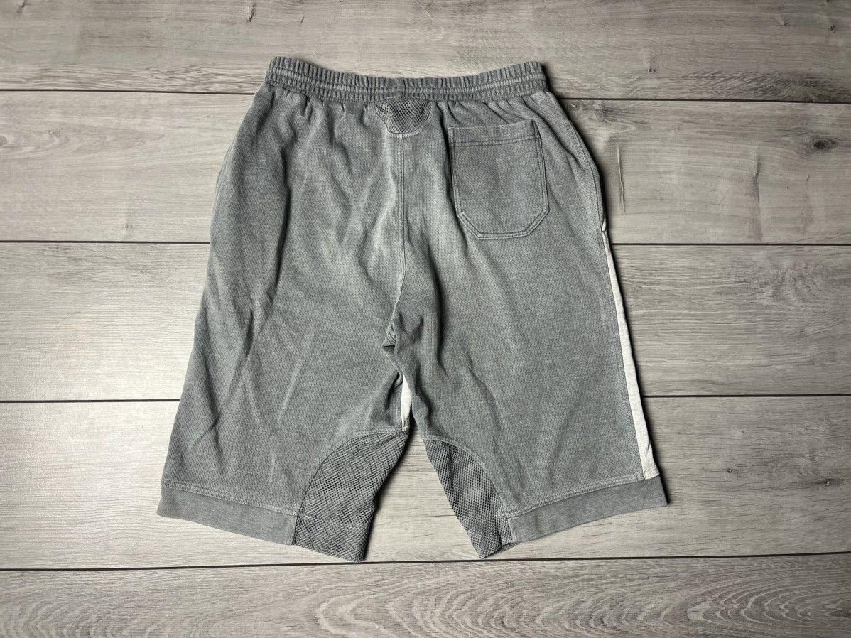 Adidas Vintage Adidas Basketball Shorts Cotton size Medium Size US 32 / EU 48 - 4 Thumbnail