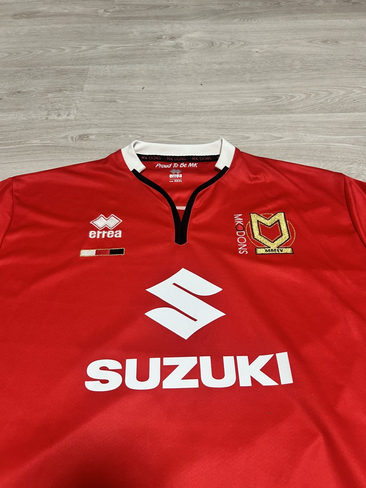 Errea MK Dons Shirt Mens XXL 3XL Red Errea Away Football Jersey Size US XXL / EU 58 / 5 - 2 Thumbnail