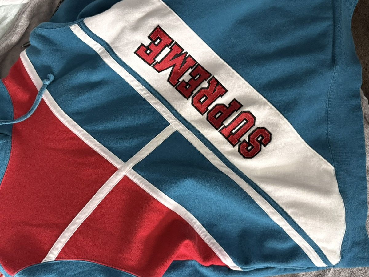 Supreme Supreme S/S18 Diagonal Hooded Sweatshirt Size US L / EU 52-54 / 3 - 2 Thumbnail