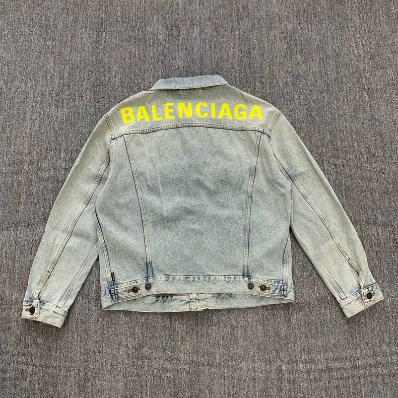 Balenciaga Balenciaga Back logo wash-made old denim jacket Size US S / EU 44-46 / 1 - 2 Thumbnail