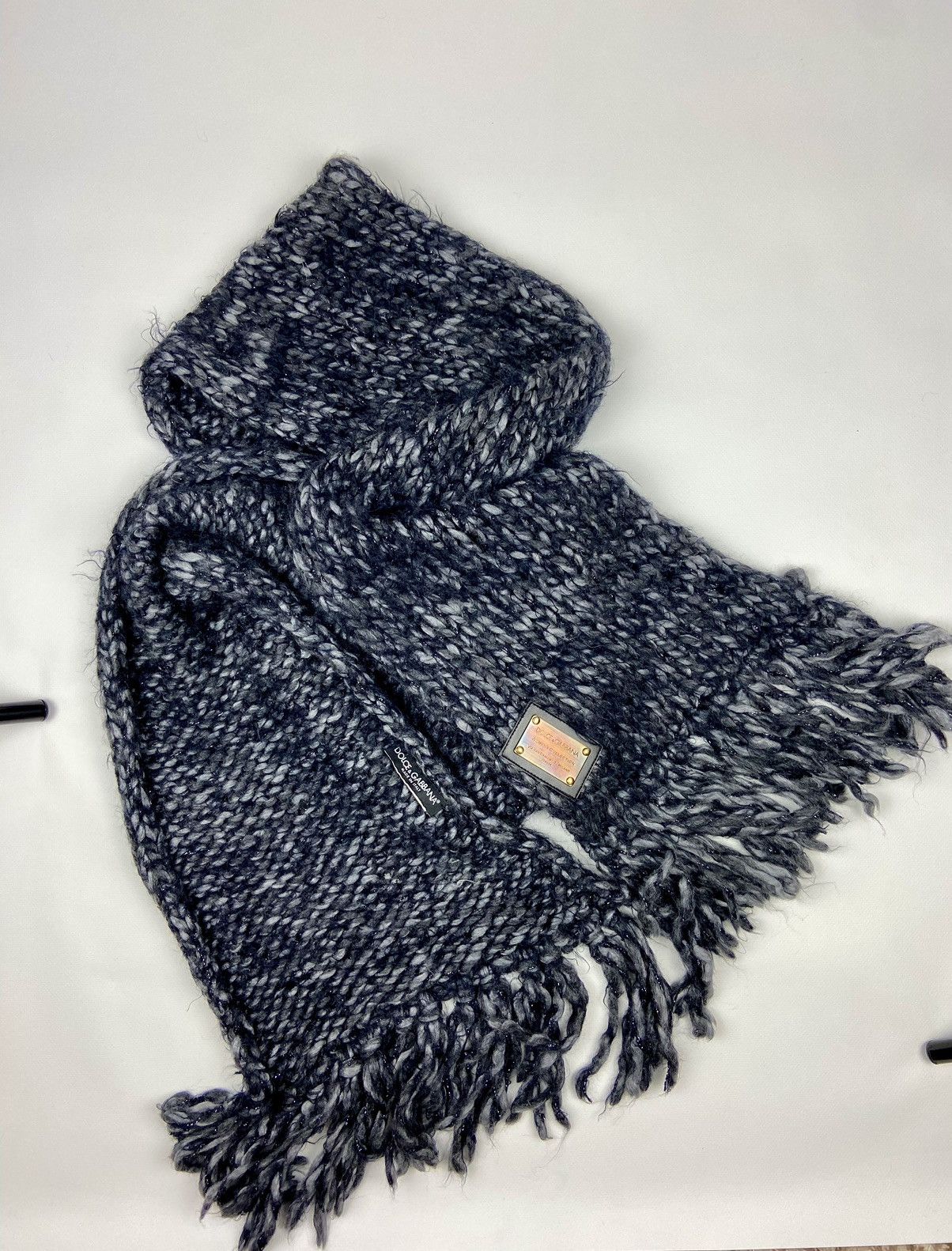 Designer × Dolce & Gabbana Dolce & Gabbana Knitted Luxury Scarf With Lurex and Fringes Size ONE SIZE - 1 Thumbnail
