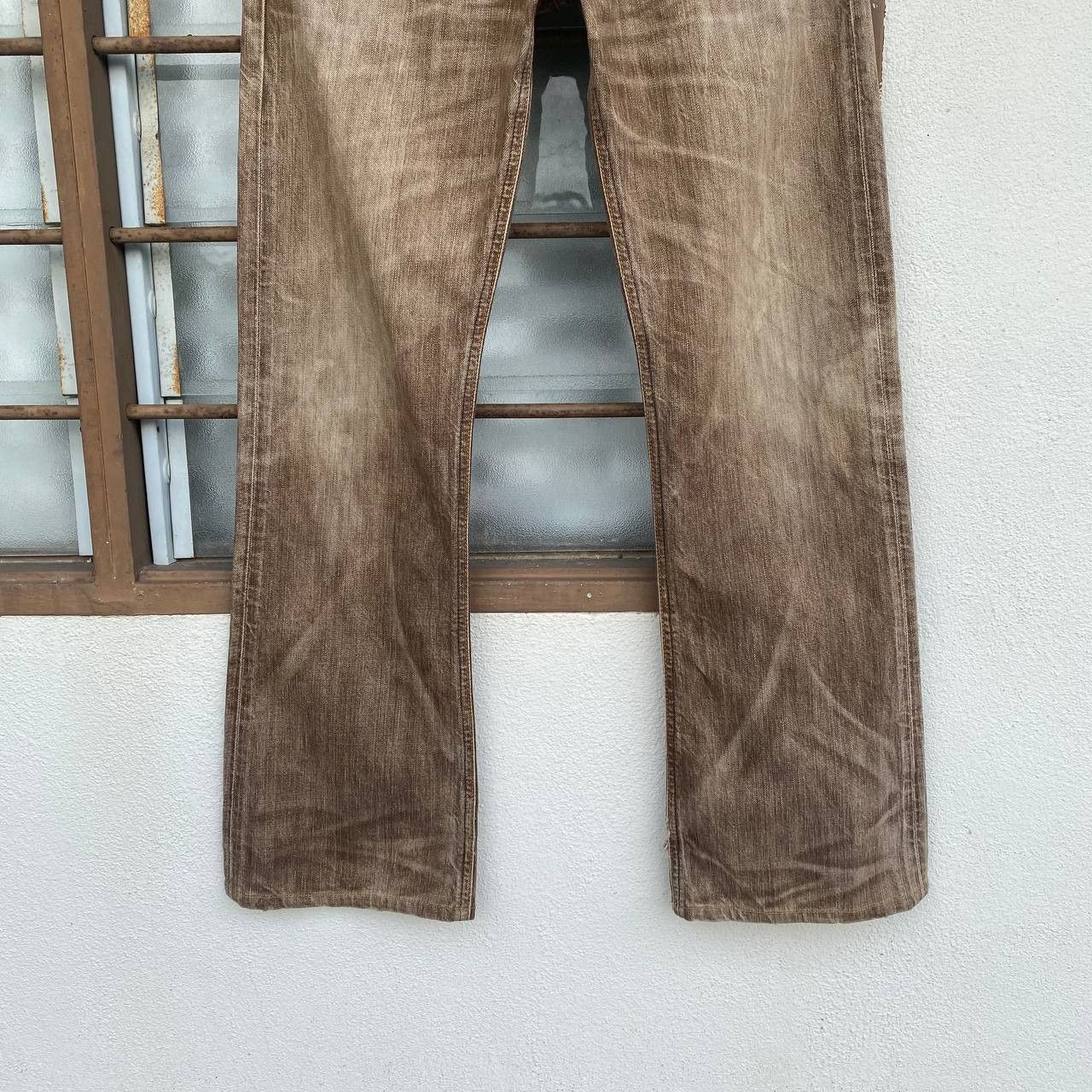 Edwin × Vintage FLARED VINTAGE EDWIN BLUETRIP JAPAN BROWNCLAWMARK DISTRESSED Size US 28 / EU 44 - 13 Thumbnail