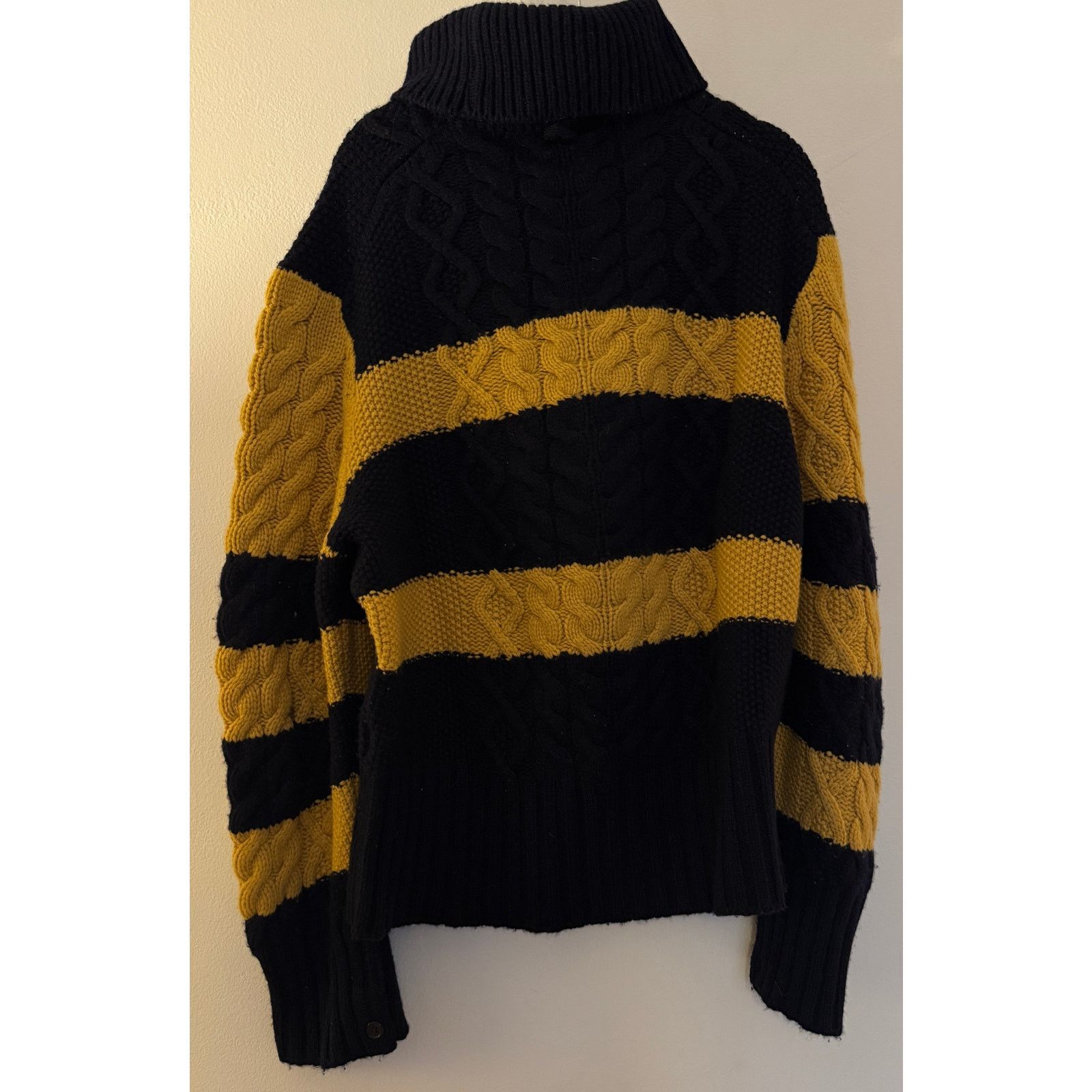 Thom Browne Black Fleece by BROOKS BROTHERS Men's Cashmere Turtleneck Size US XL / EU 56 / 4 - 2 Thumbnail