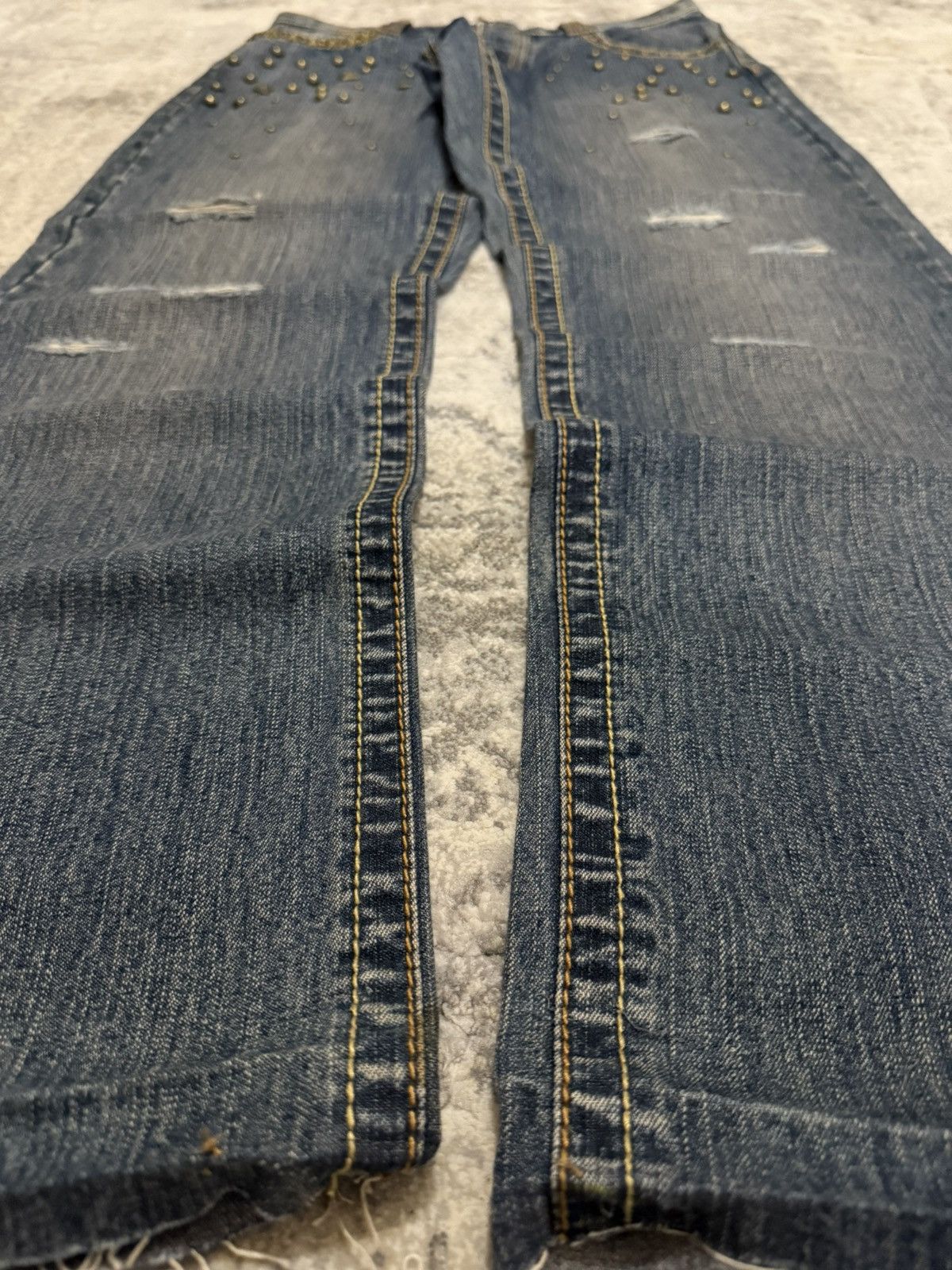 Japanese Brand Amore puro Artisanal Studded Distressed Baggy Jeans Size US 32 / EU 48 - 16 Thumbnail