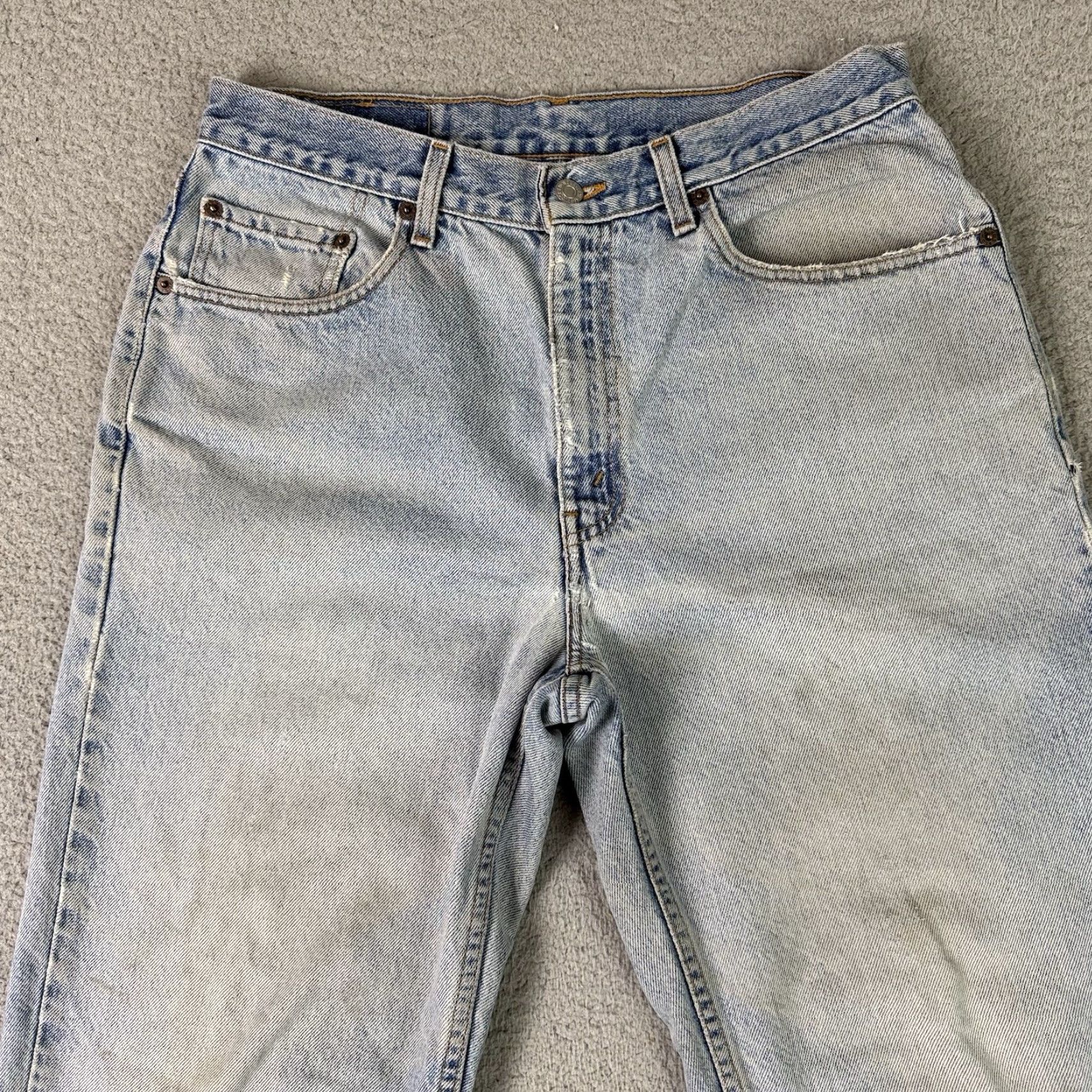 Levi's VINTAGE Levi's Jeans Mens 32x29 Relaxed Straight Denim Distressed 90s Vtg Jeans Size US 32 / EU 48 - 3 Thumbnail